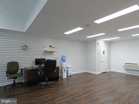 Tiny photo for 37 East Avenue, WOODSTOWN, NJ 08098 (MLS # NJSA2018080)