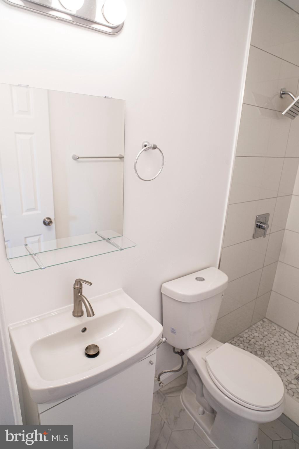 FORT WASHINGTON - Residential Lease