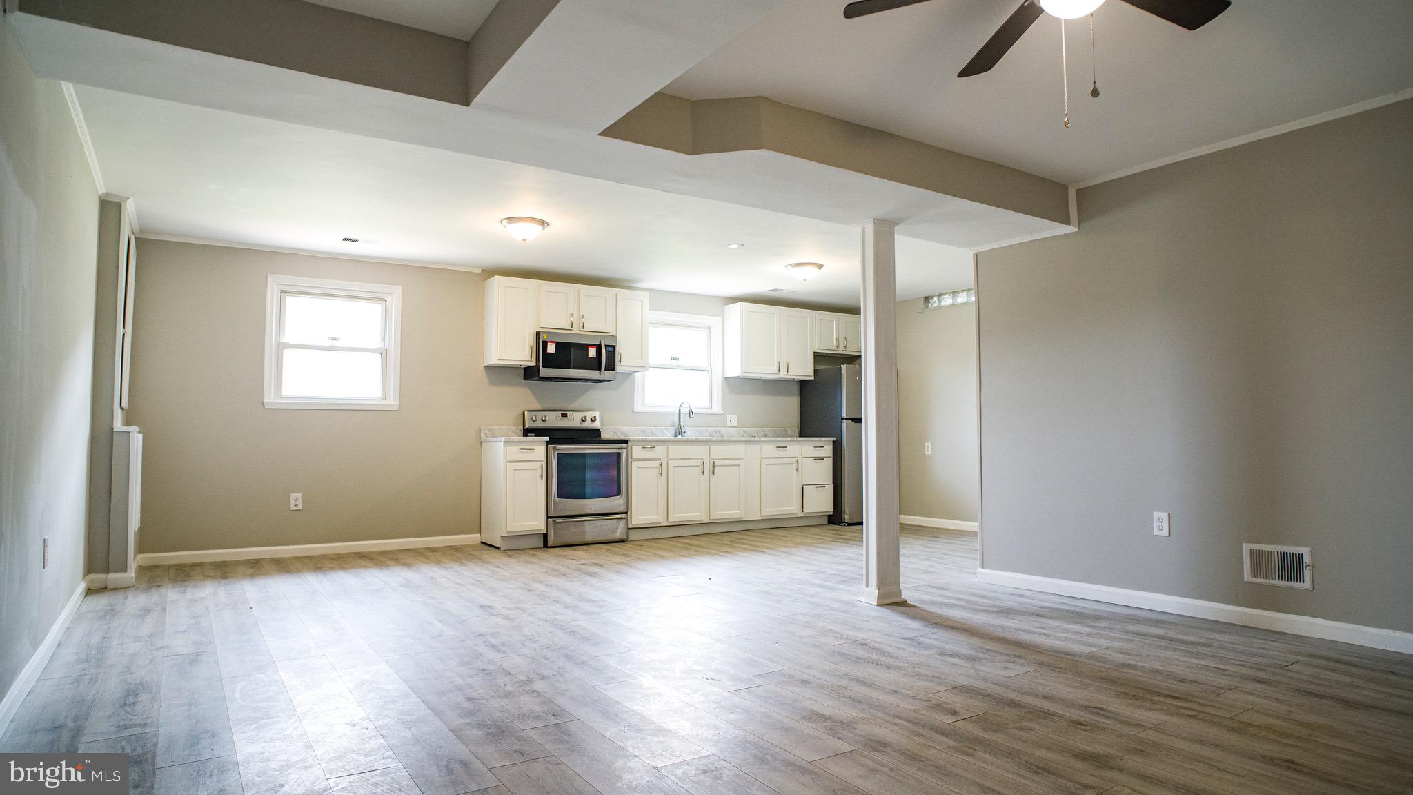 FORT WASHINGTON - Residential Lease