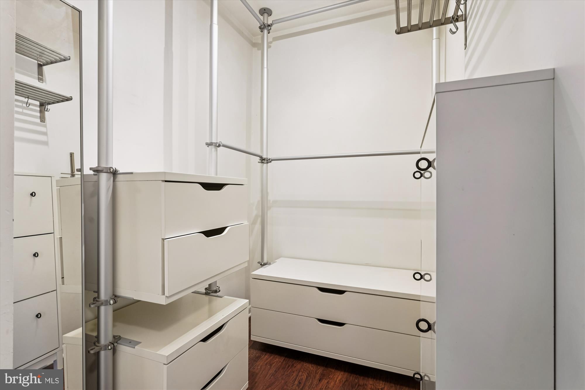 MONTCLAIR - Residential