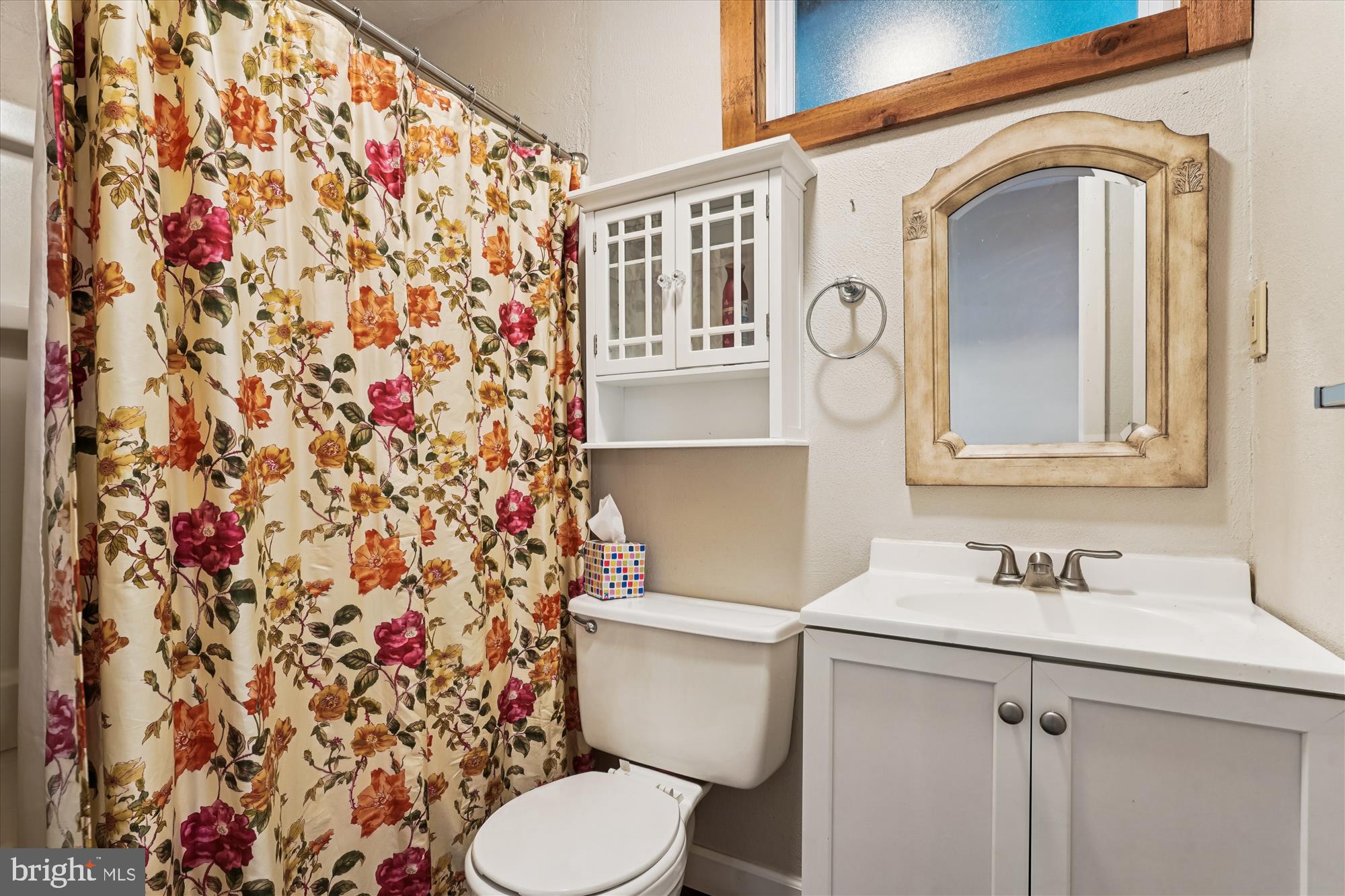 MONTCLAIR - Residential