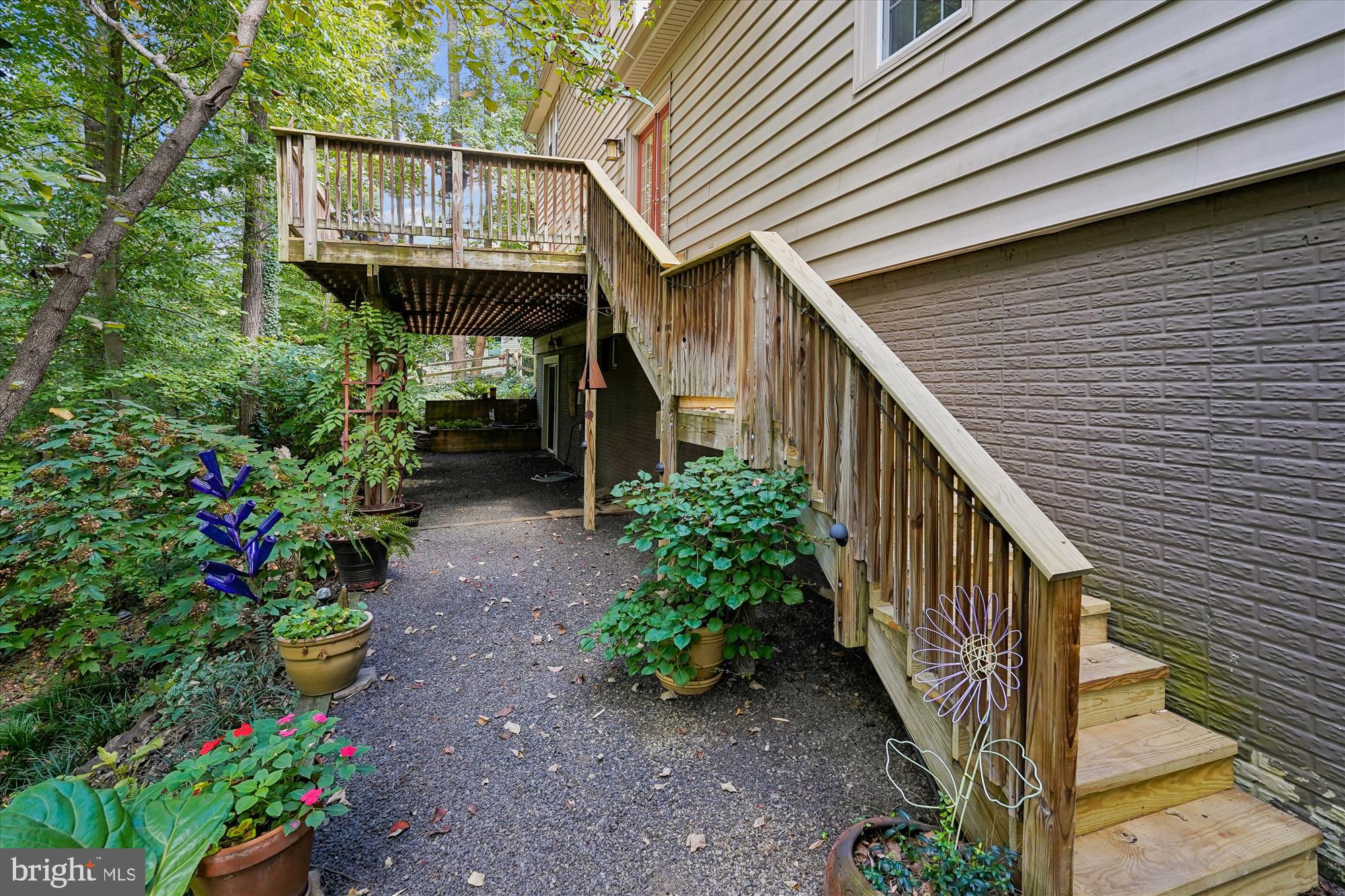 MONTCLAIR - Residential