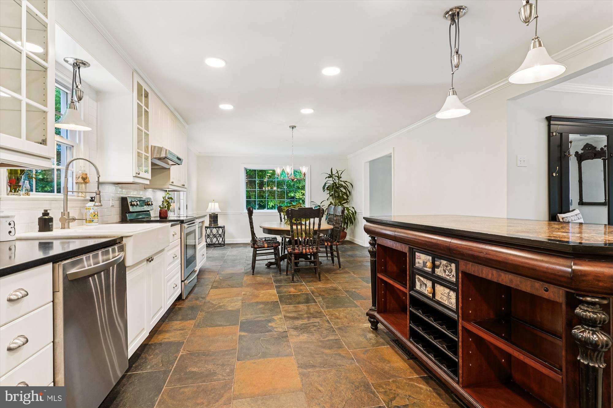 MONTCLAIR - Residential