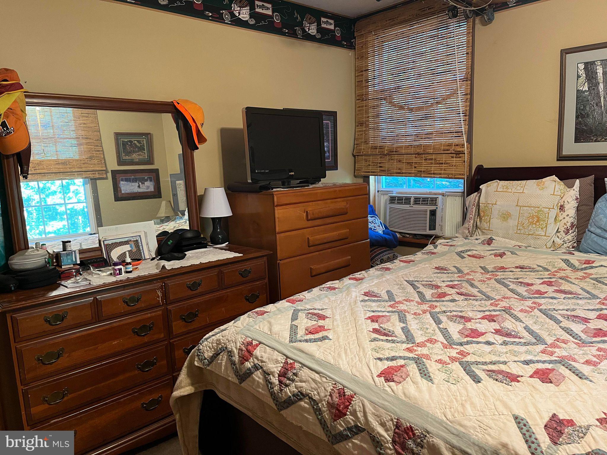 SKY BLUE ACRES - Residential