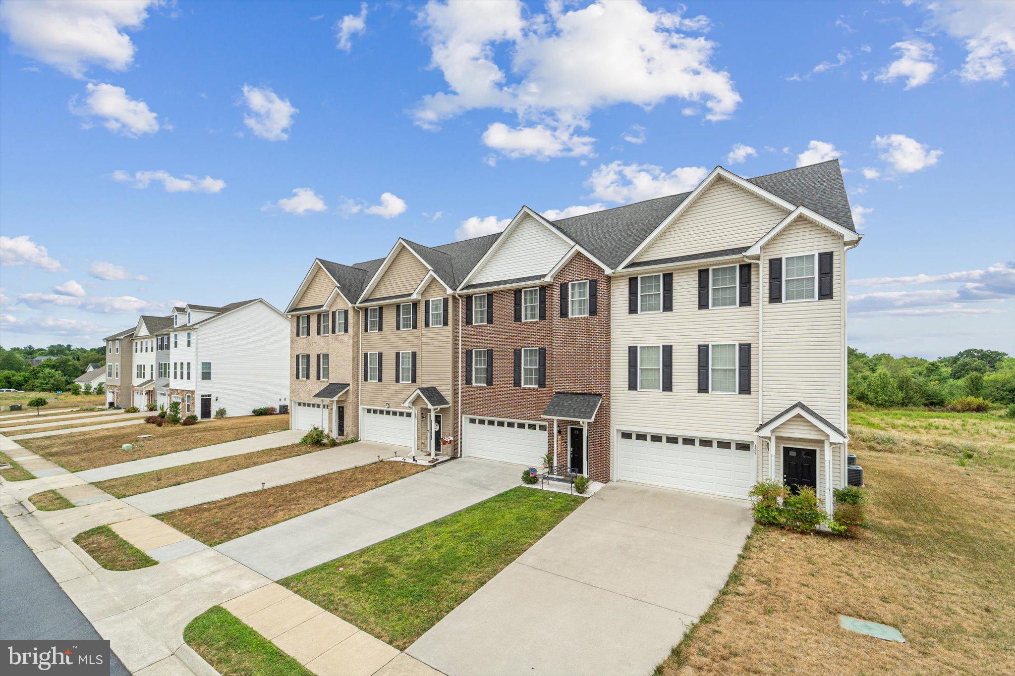 SOVEREIGN VILLAGE - Residential