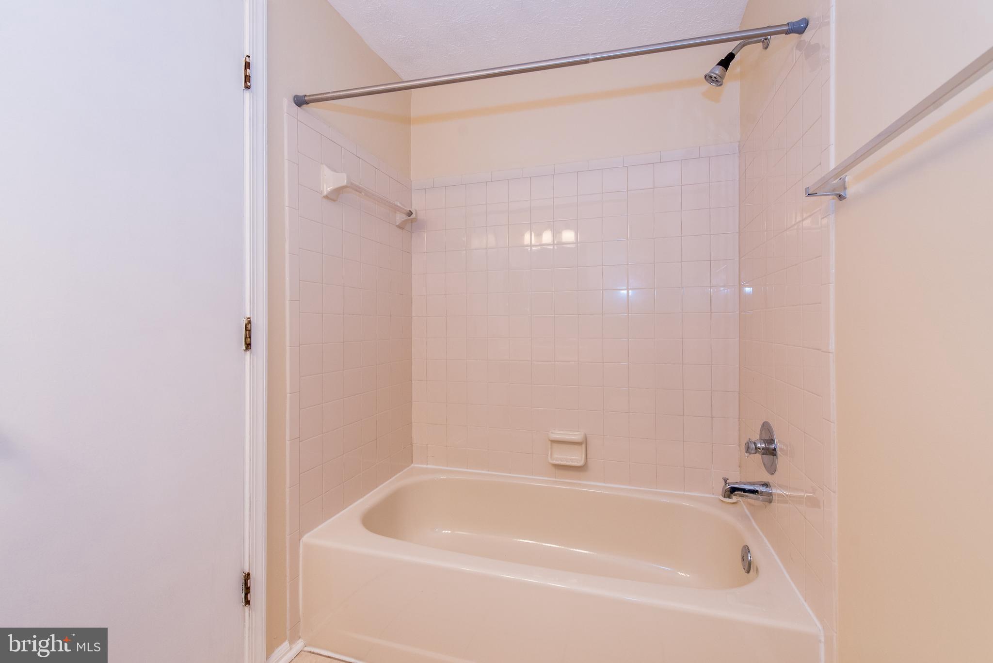 OAK WEST - Residential Lease