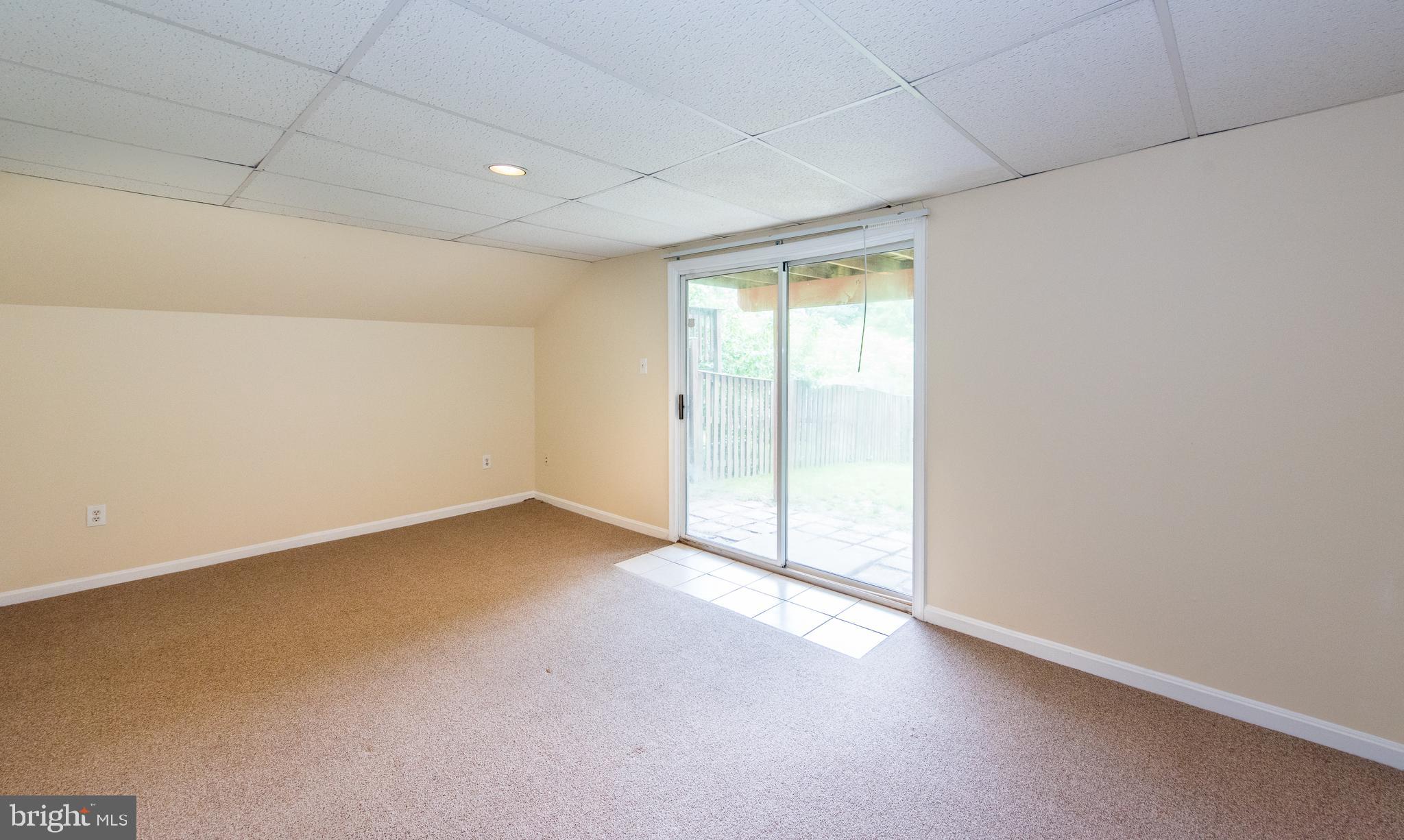 OAK WEST - Residential Lease