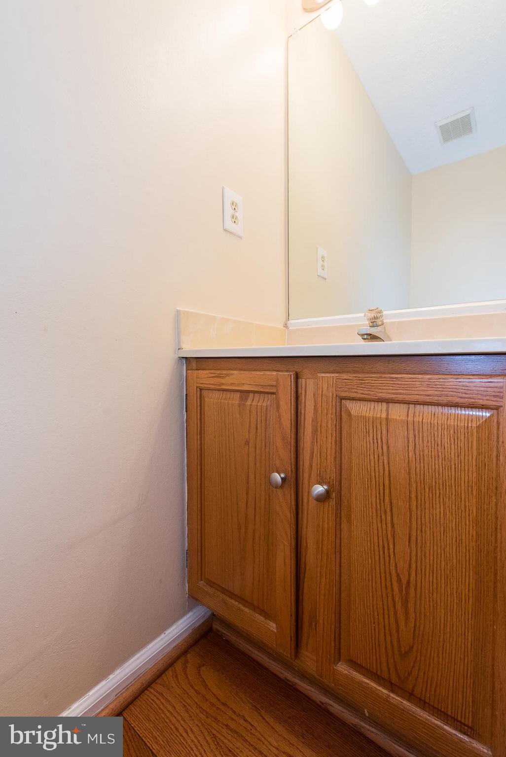 OAK WEST - Residential Lease