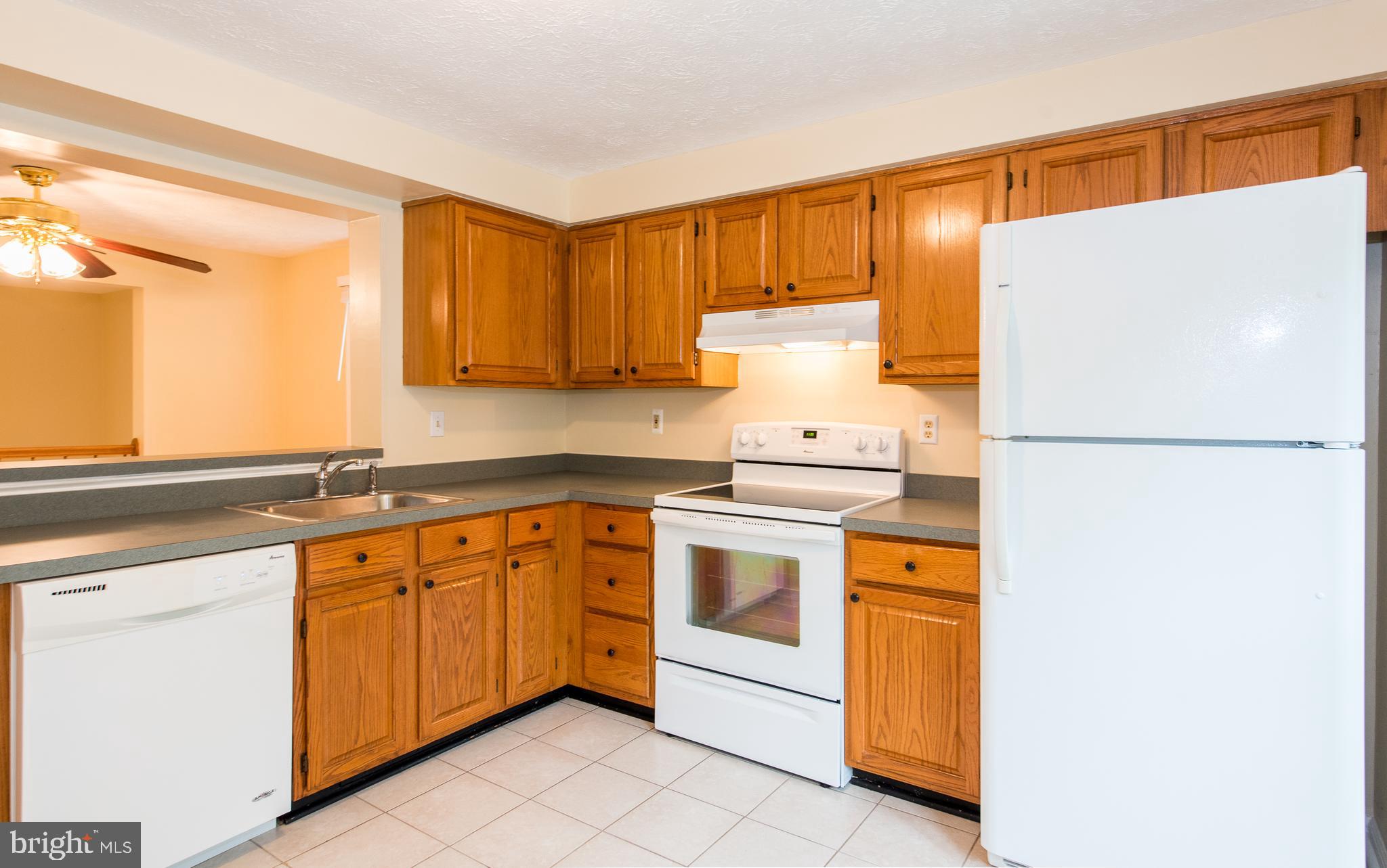 OAK WEST - Residential Lease