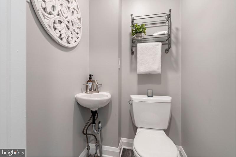 ACADEMY HEIGHTS - Residential