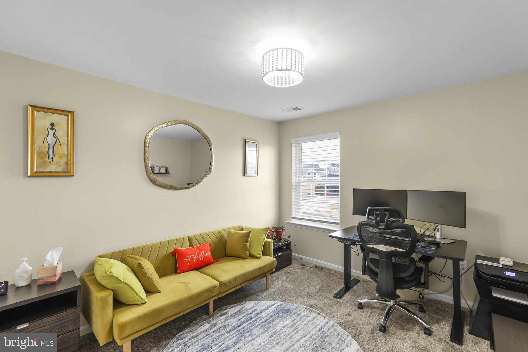 RAVEN OAKS - Residential