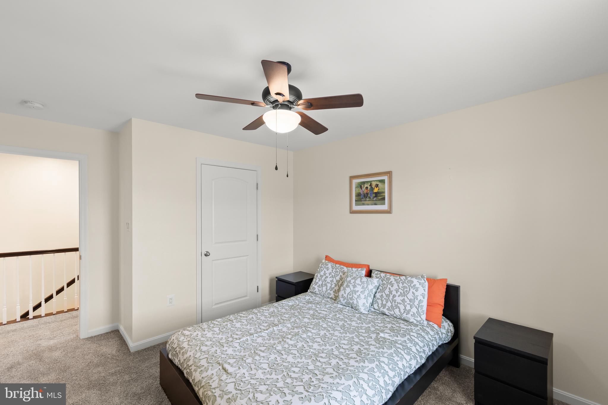 RAVEN OAKS - Residential