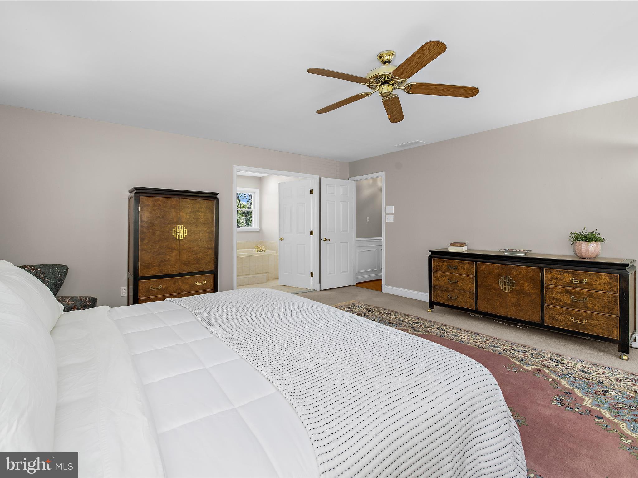 THE RIDGES - Residential