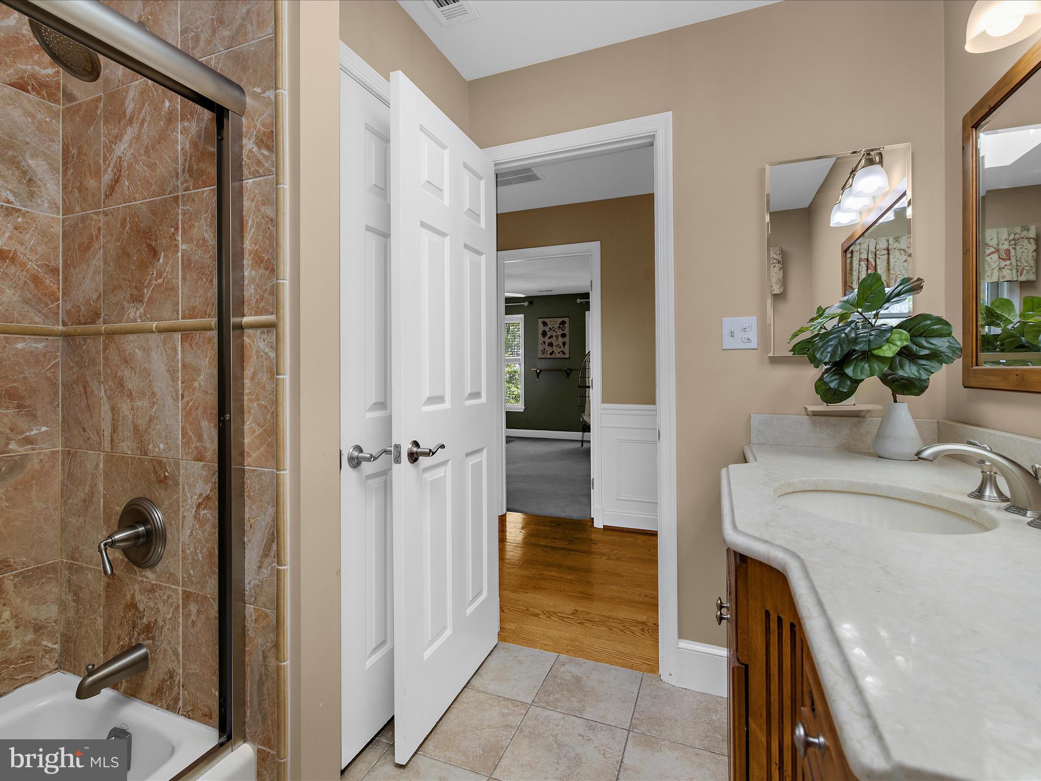 THE RIDGES - Residential