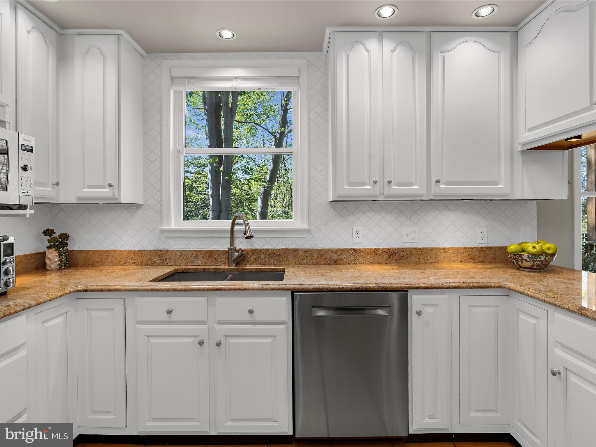 THE RIDGES - Residential