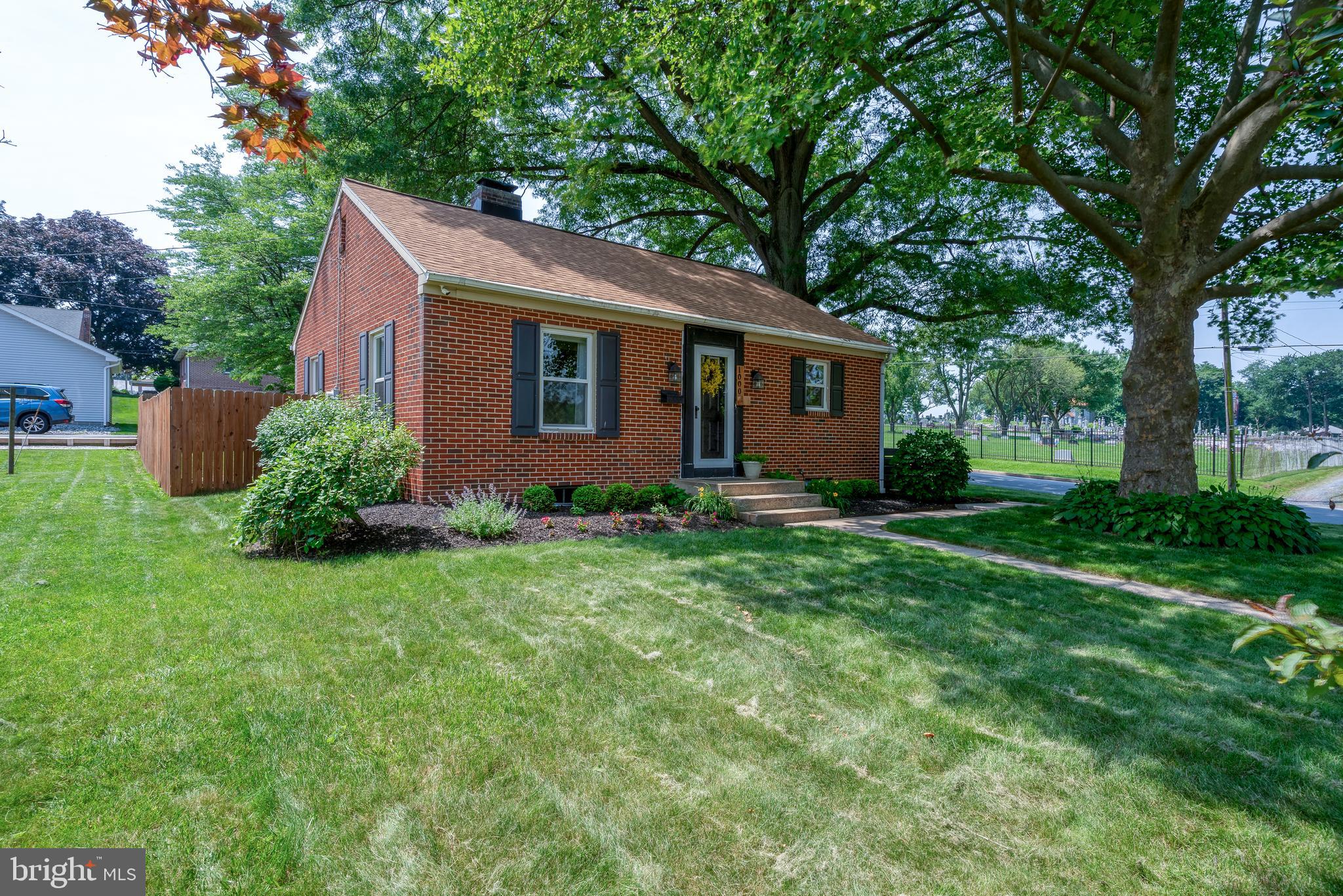 1000 GRINNELL AVENUE