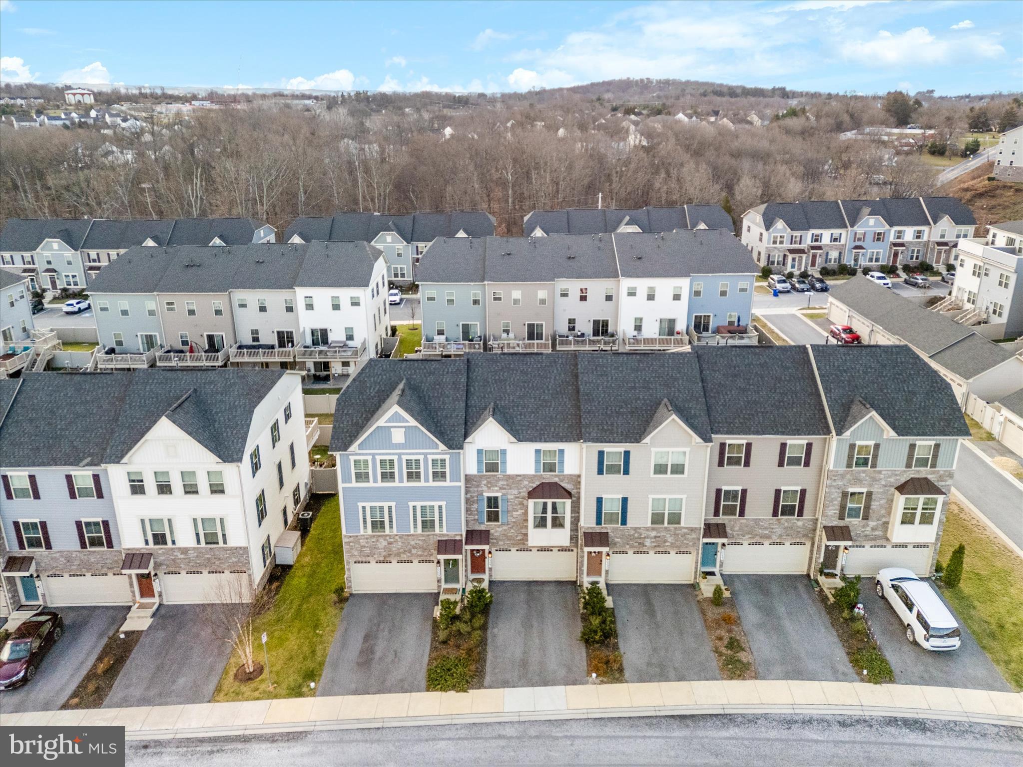 LAKE LINGANORE OAKDALE - Residential