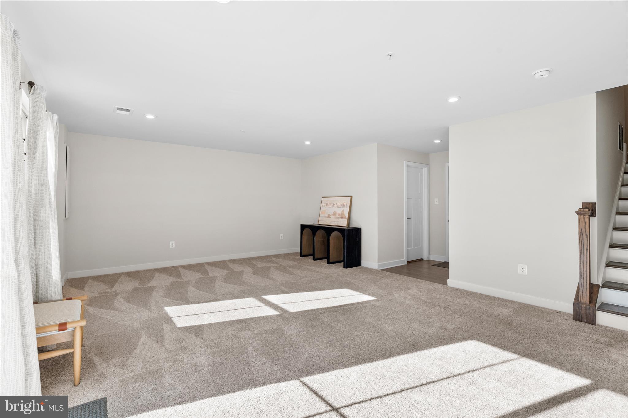 LAKE LINGANORE OAKDALE - Residential