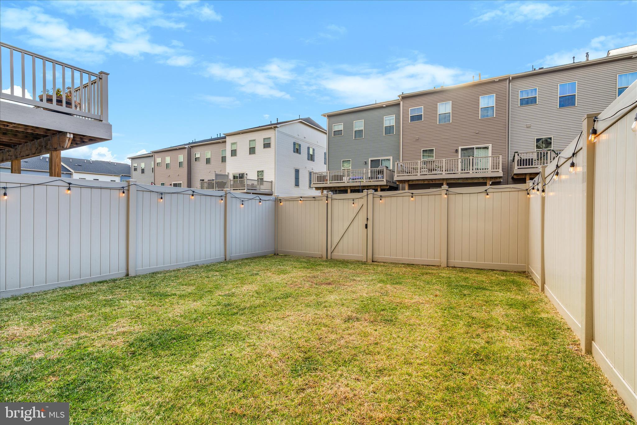 LAKE LINGANORE OAKDALE - Residential