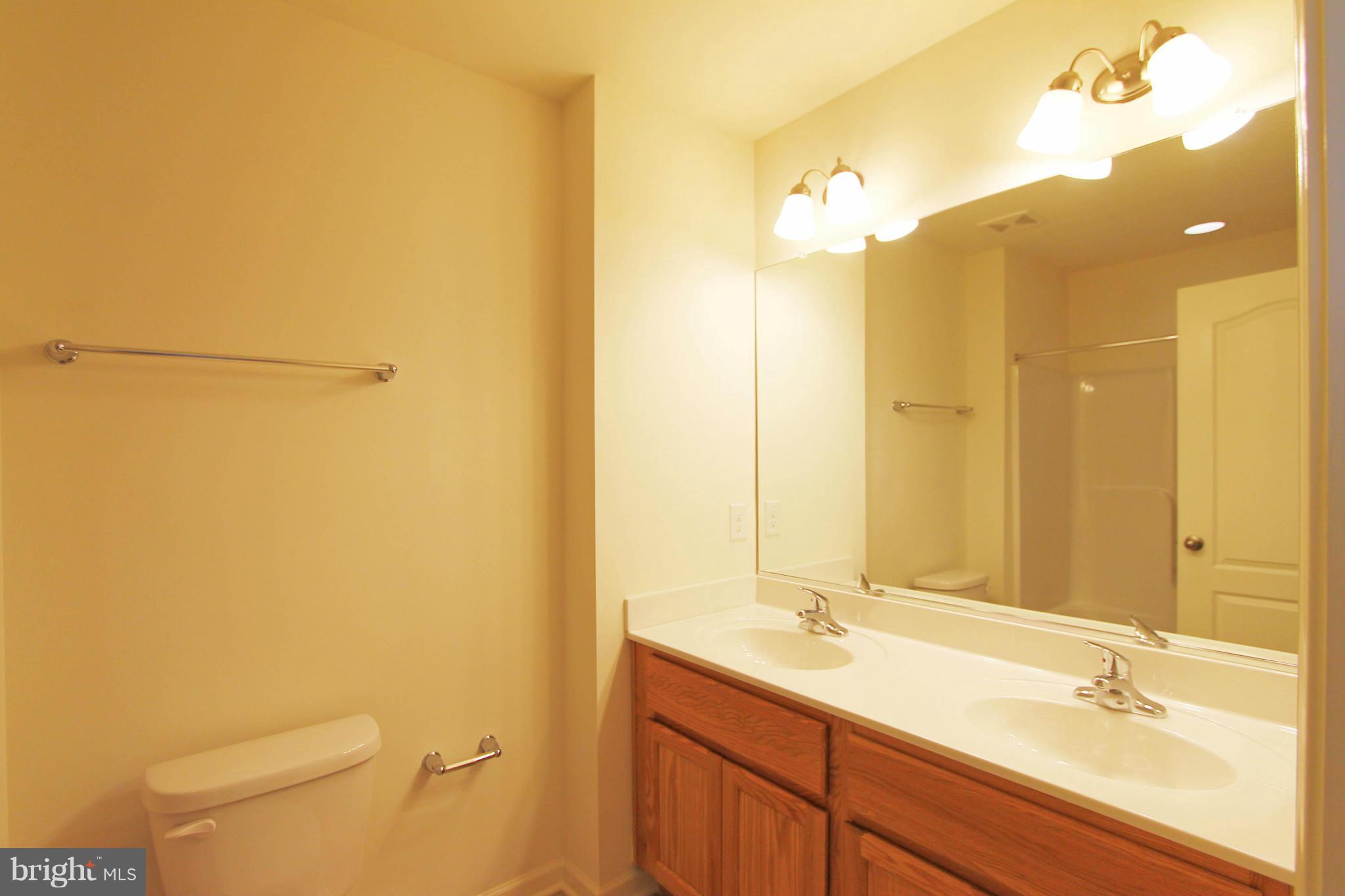 MANOR PARK - Residential