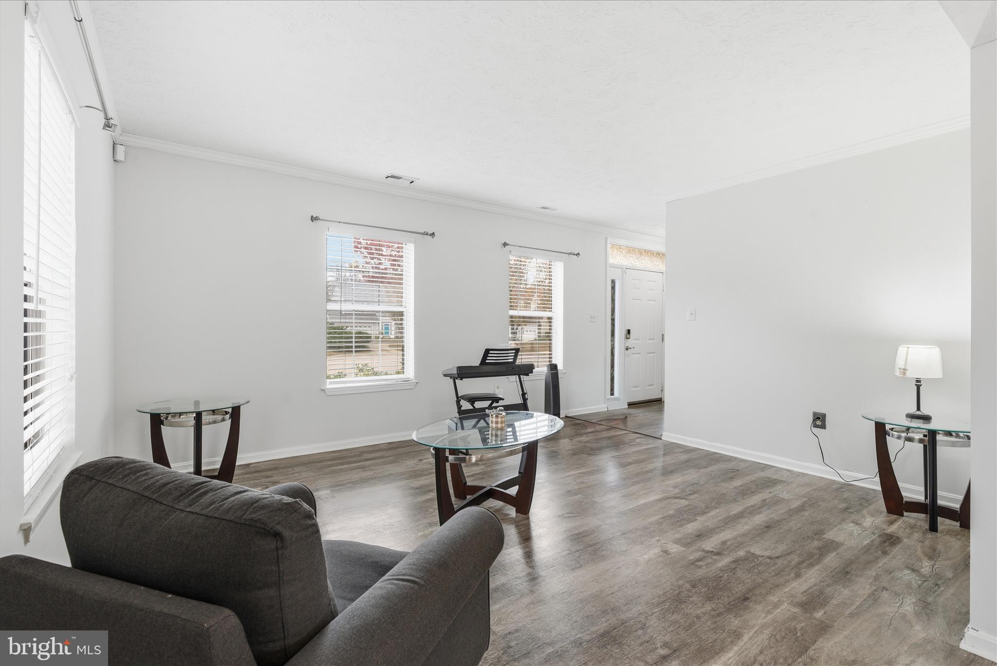 ST CHARLES SUB - HAMPSHIRE - Residential