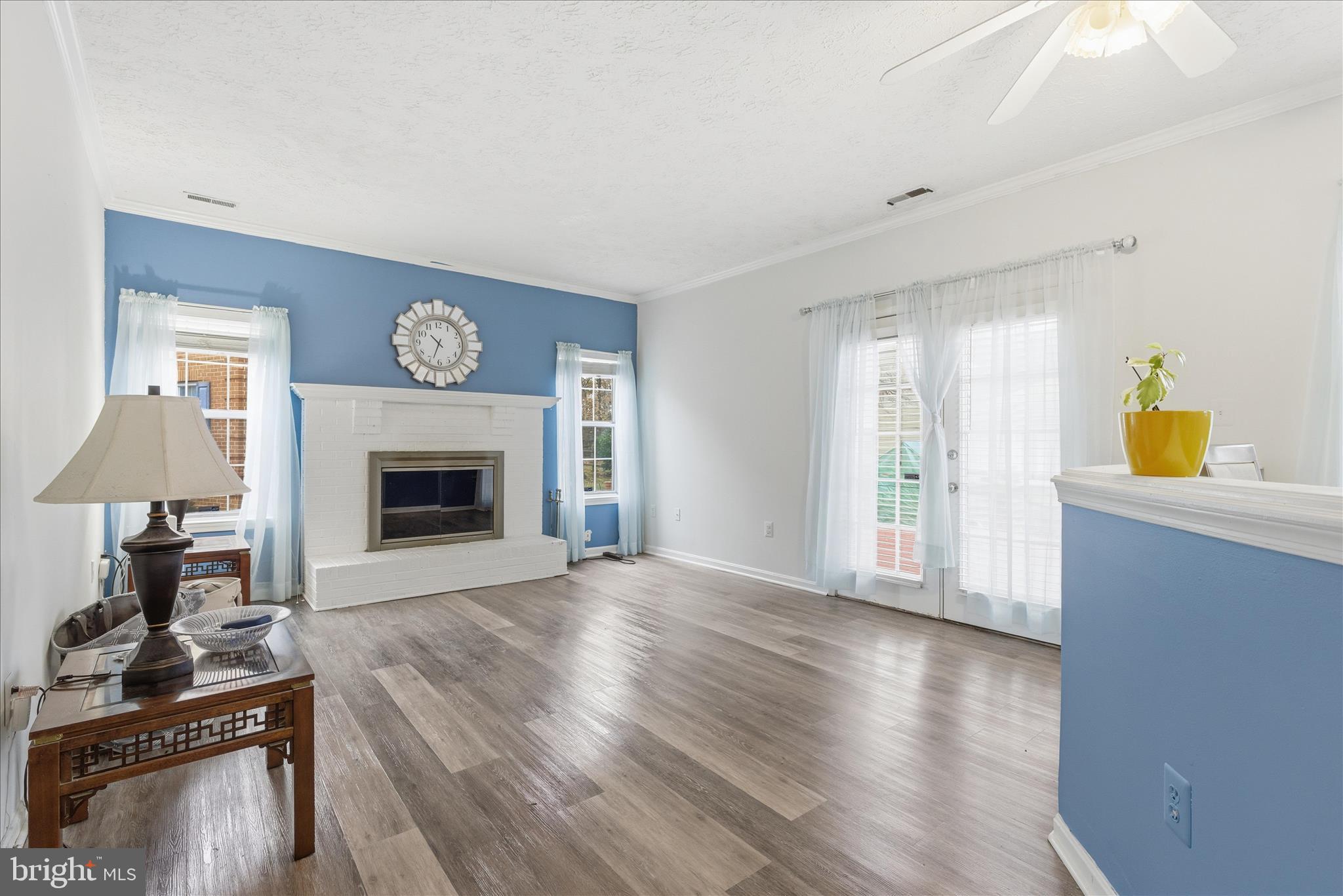 ST CHARLES SUB - HAMPSHIRE - Residential