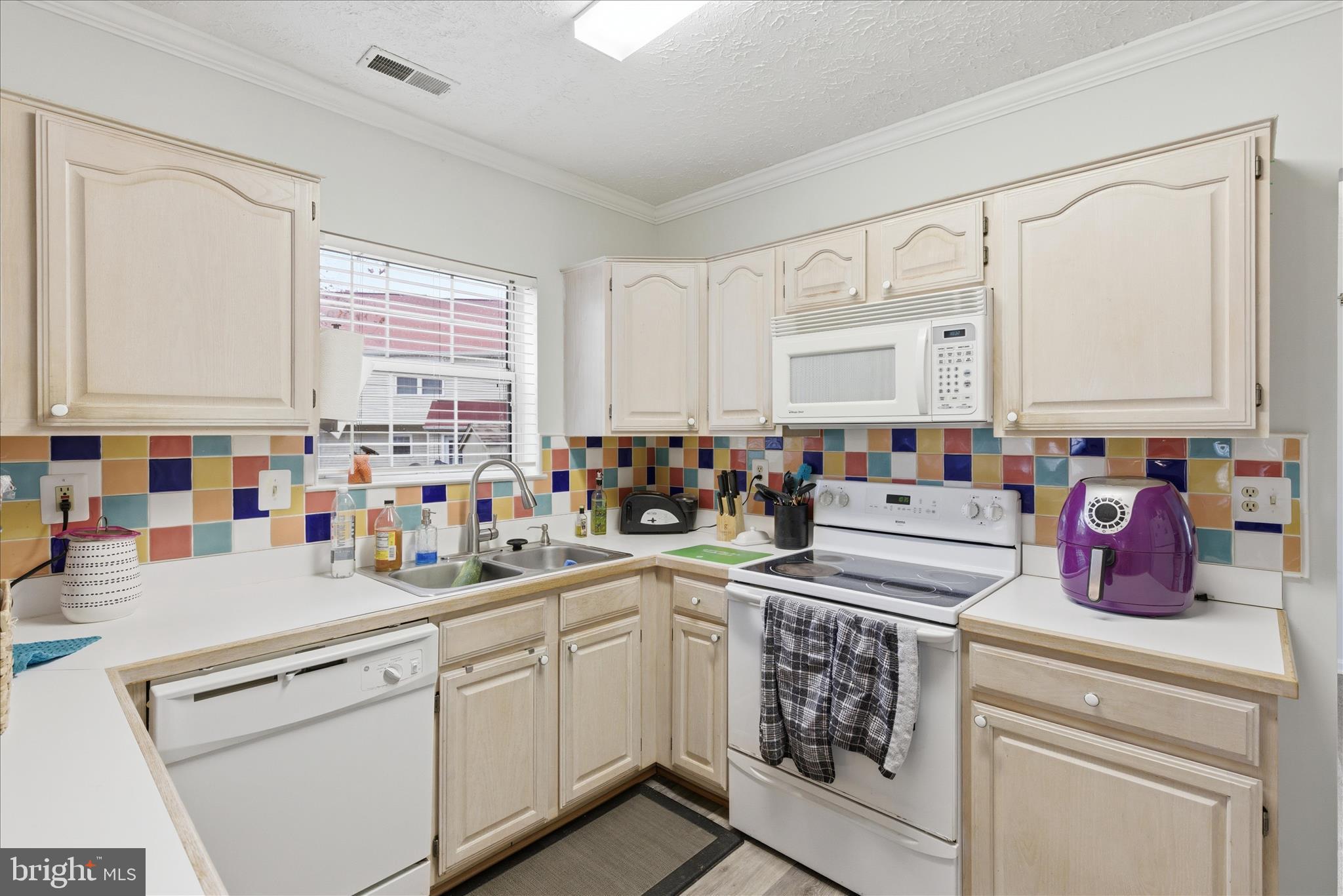 ST CHARLES SUB - HAMPSHIRE - Residential