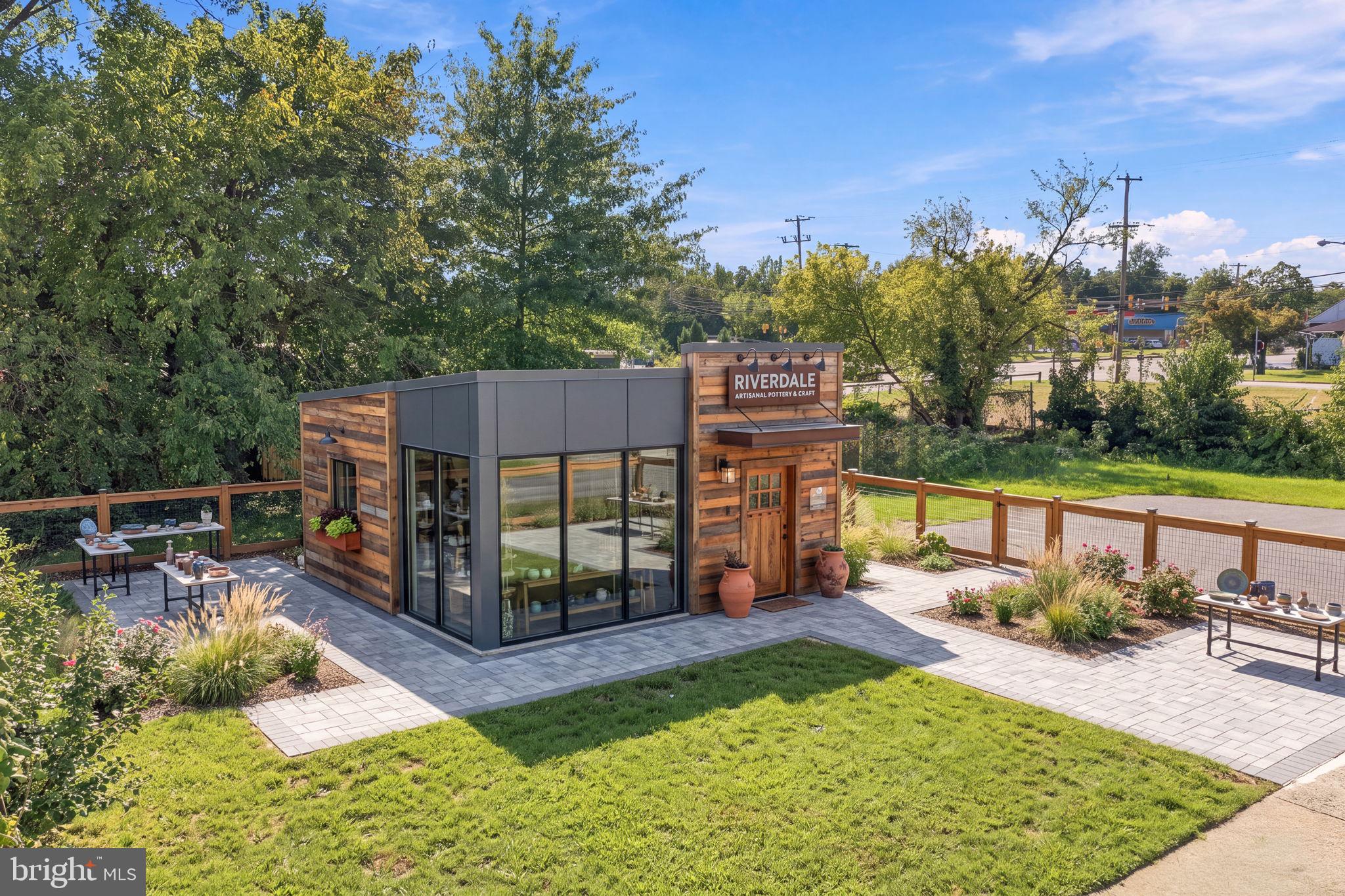536 & 538 W VINE STREET