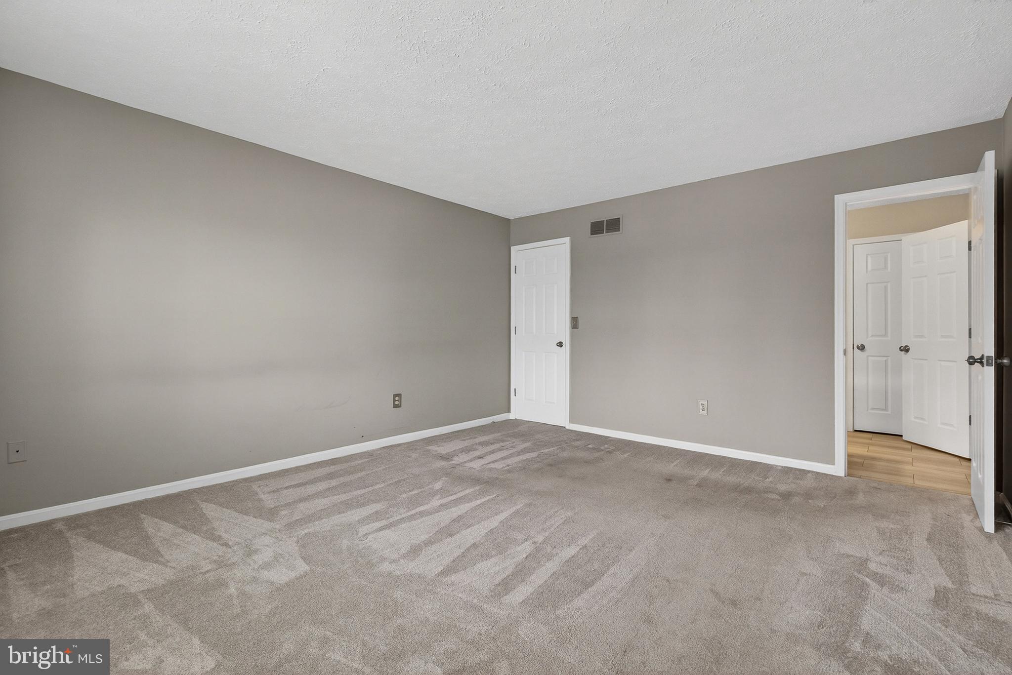 OLD FIELDS - Residential