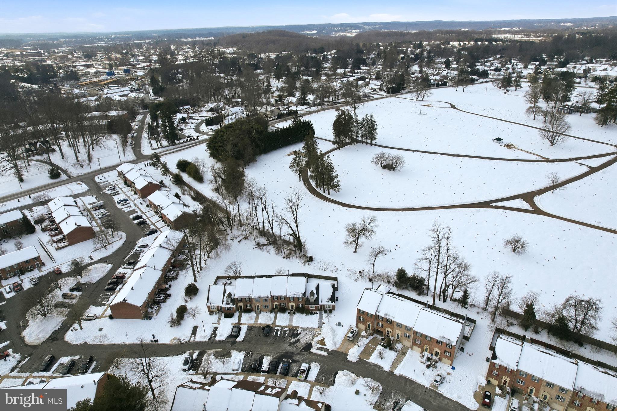 OLD FIELDS - Residential
