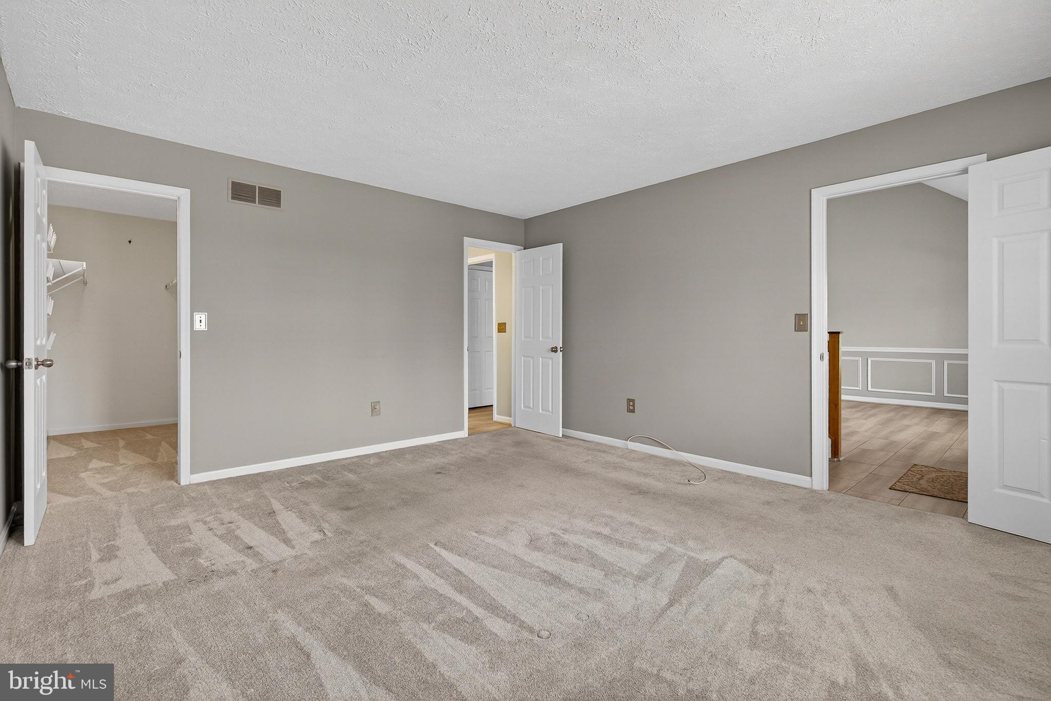 OLD FIELDS - Residential