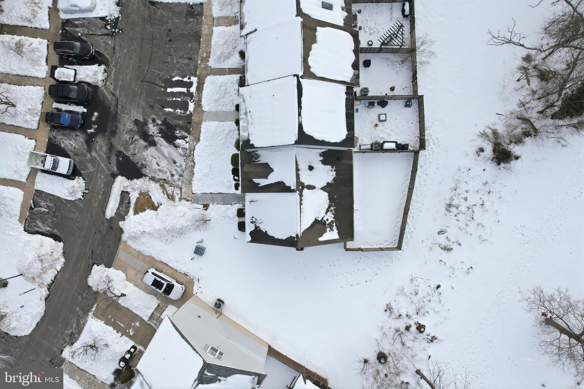 OLD FIELDS - Residential
