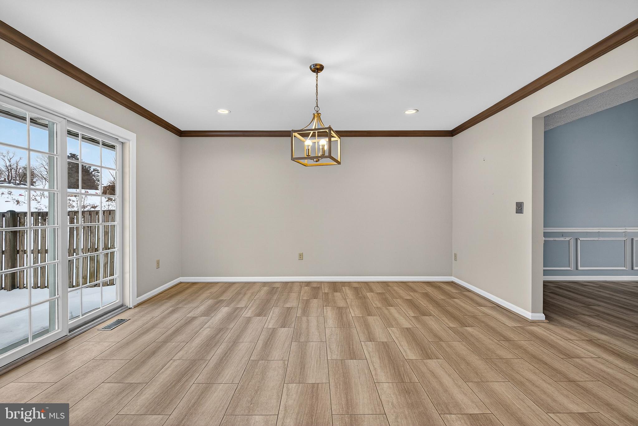 OLD FIELDS - Residential