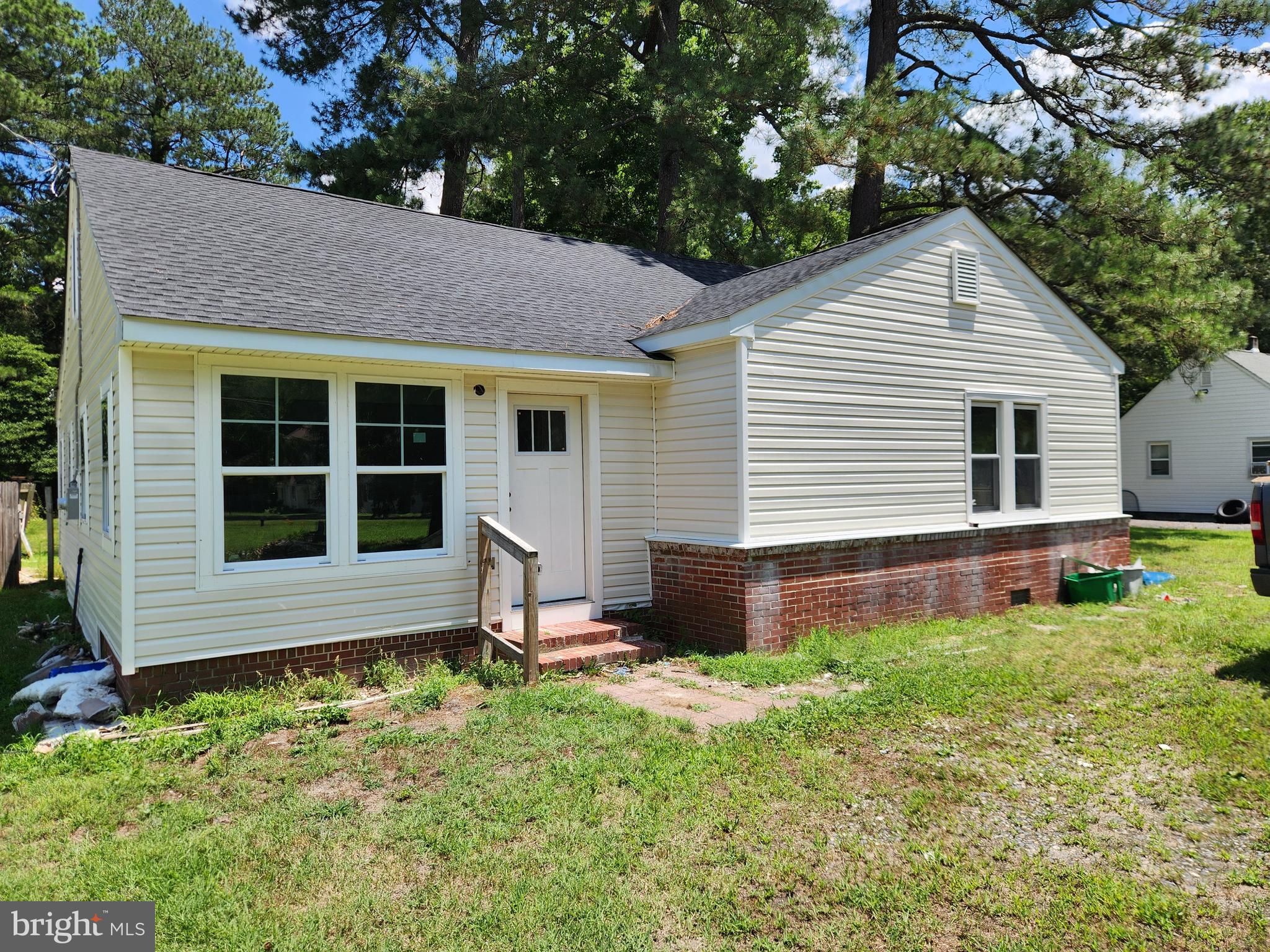 This house is currently under a complete renovation. Expecting in the market in middle of August.
Square footages/sizes are not guaranteed. Buyer should do own due diligence & measure subject property & confirm all information to their satisfaction including, schools, size & tax information.