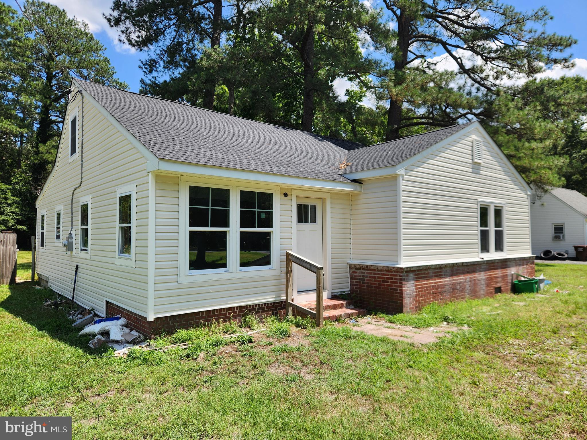 507 W MAIN STREET