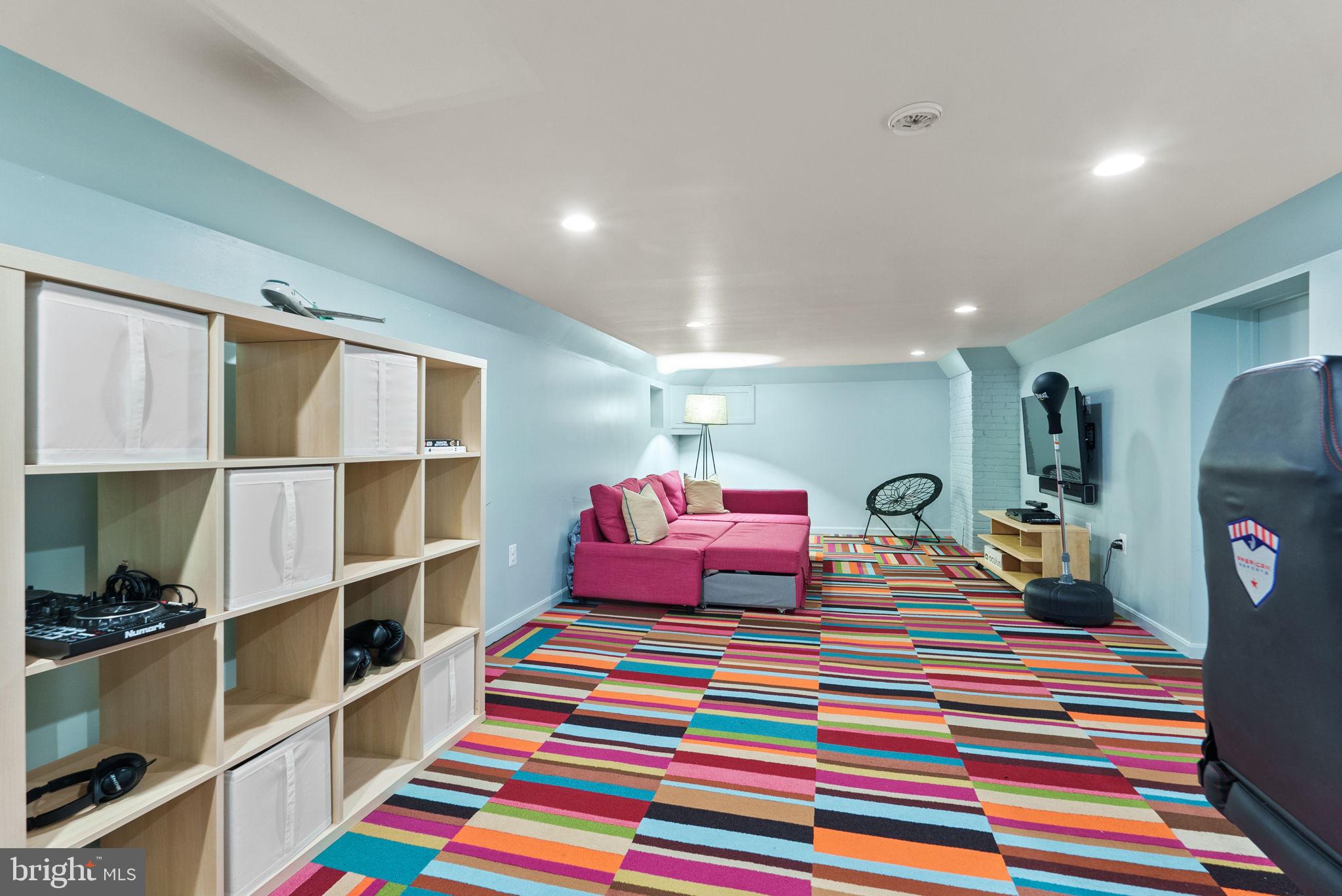 WILTON WOODS - Residential