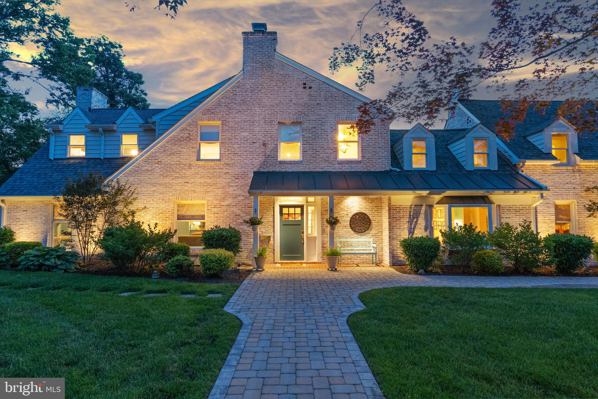 WILTON WOODS - Residential