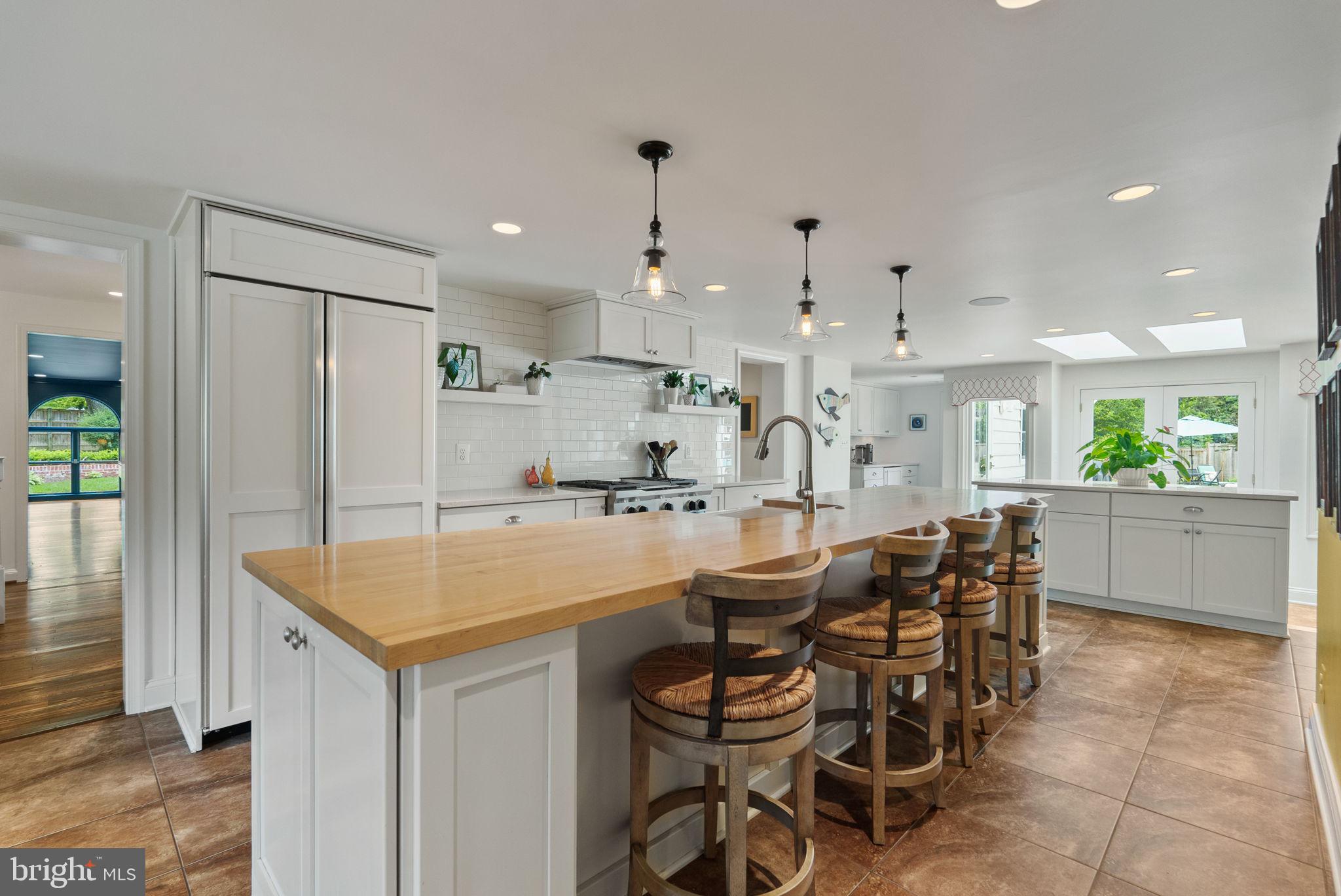 WILTON WOODS - Residential