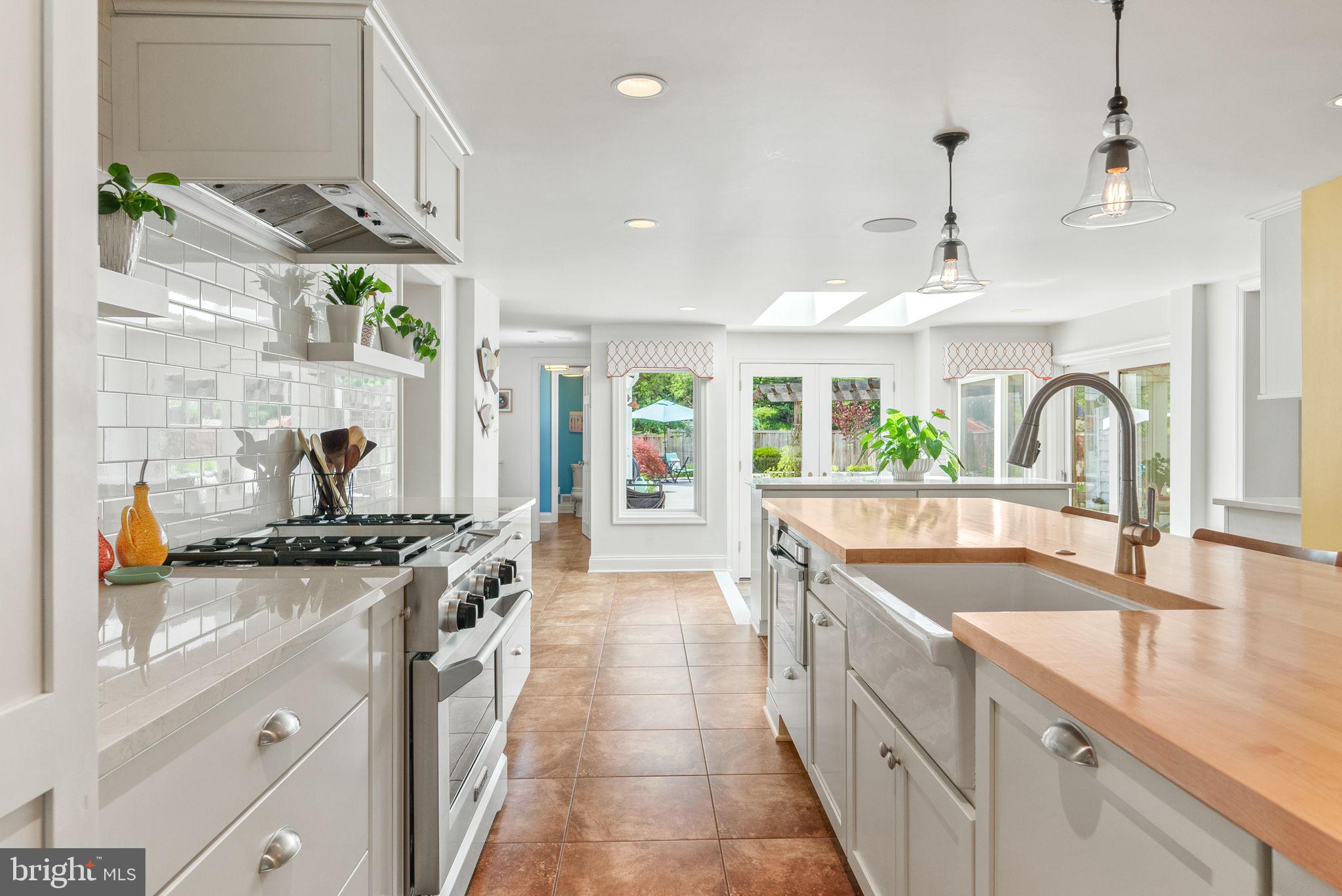 WILTON WOODS - Residential