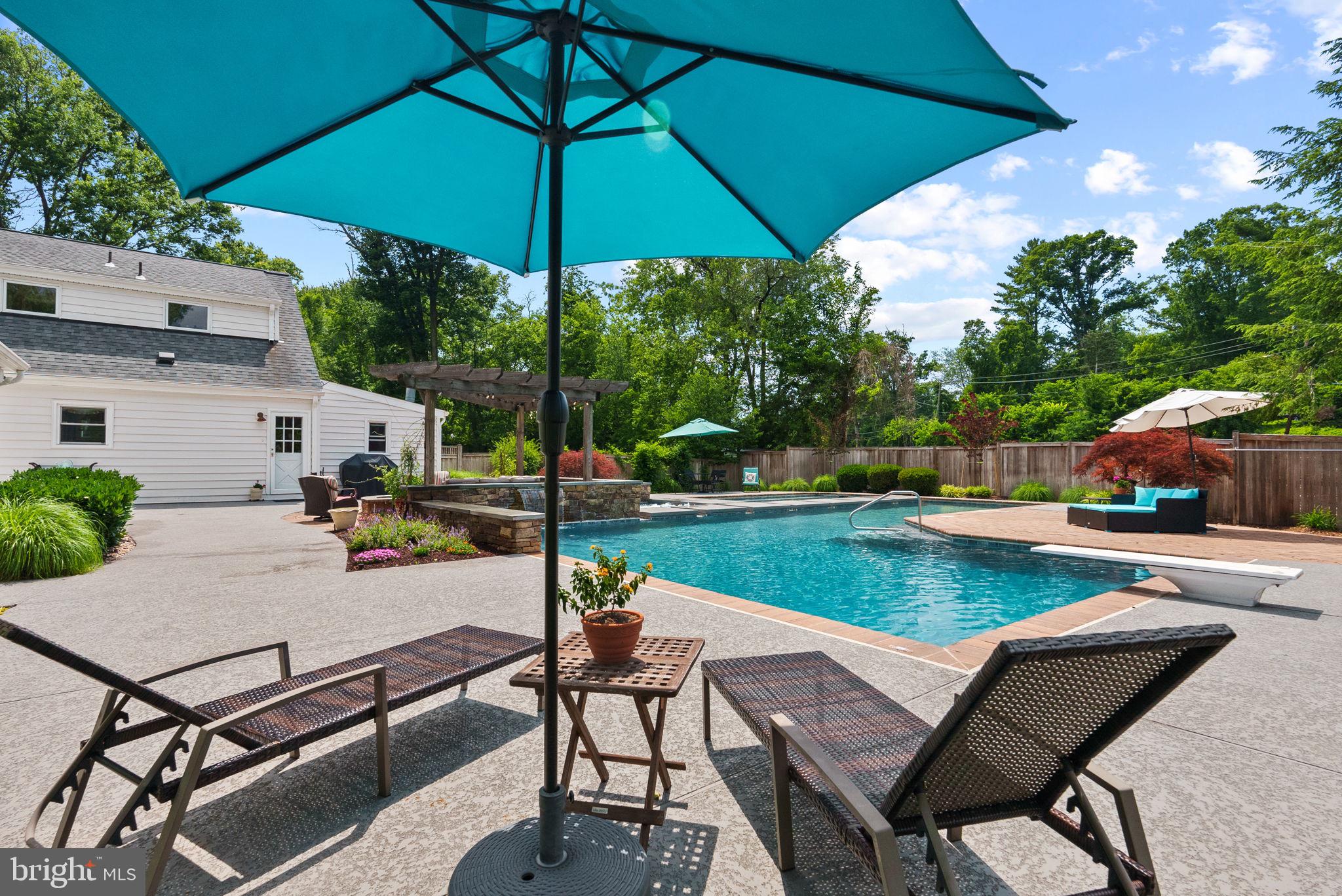 WILTON WOODS - Residential