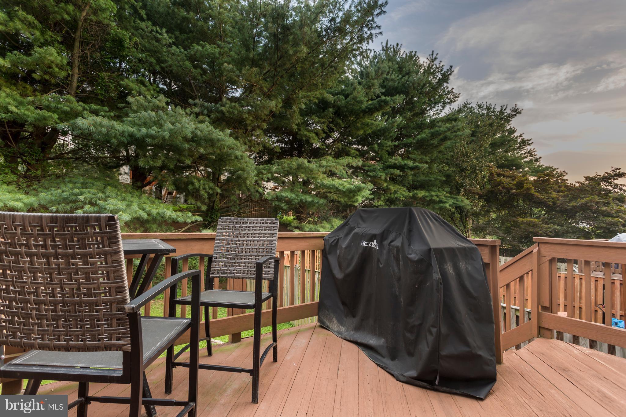 CONSTANT FRIENDSHIP - Residential