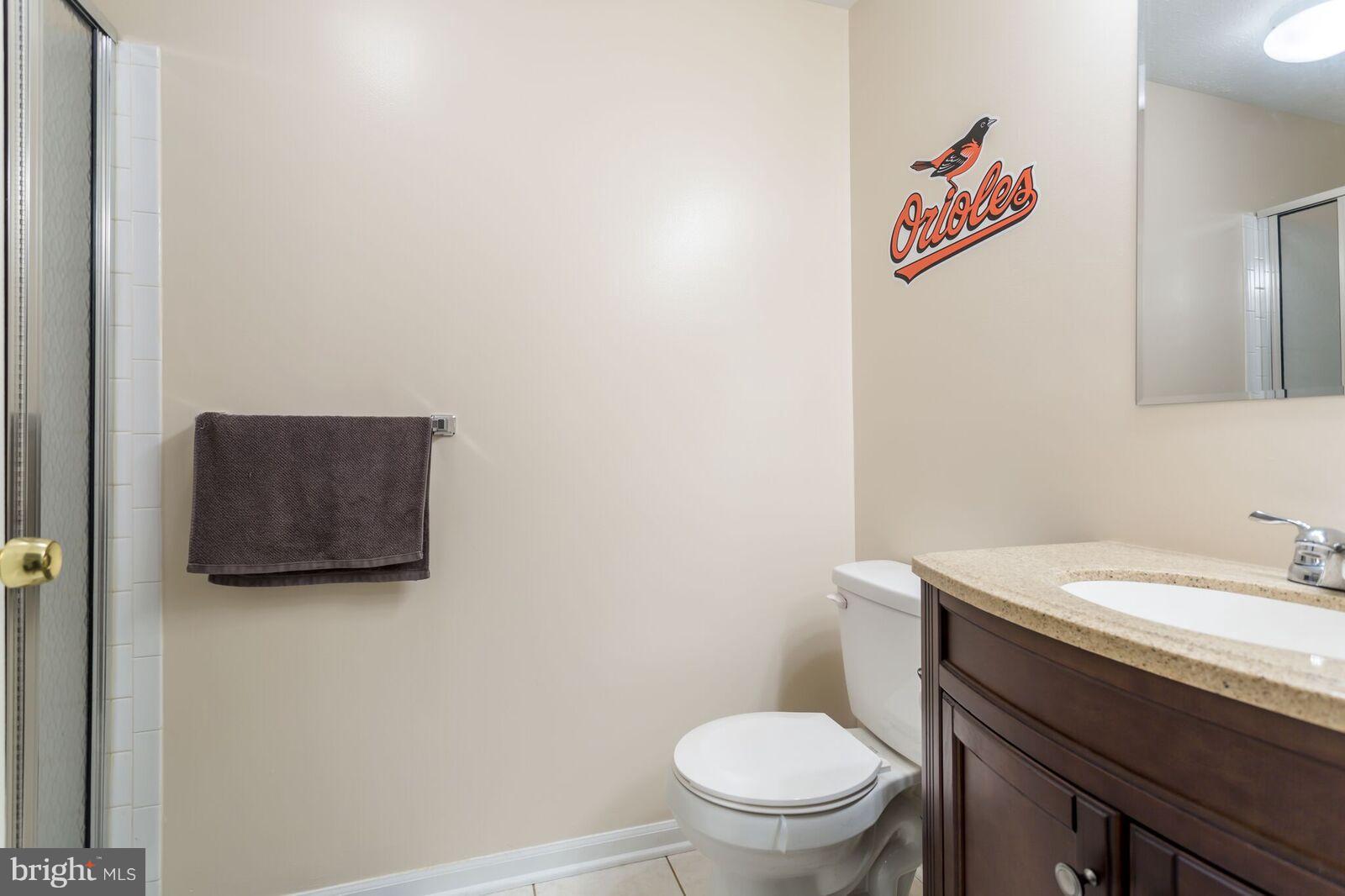 CONSTANT FRIENDSHIP - Residential