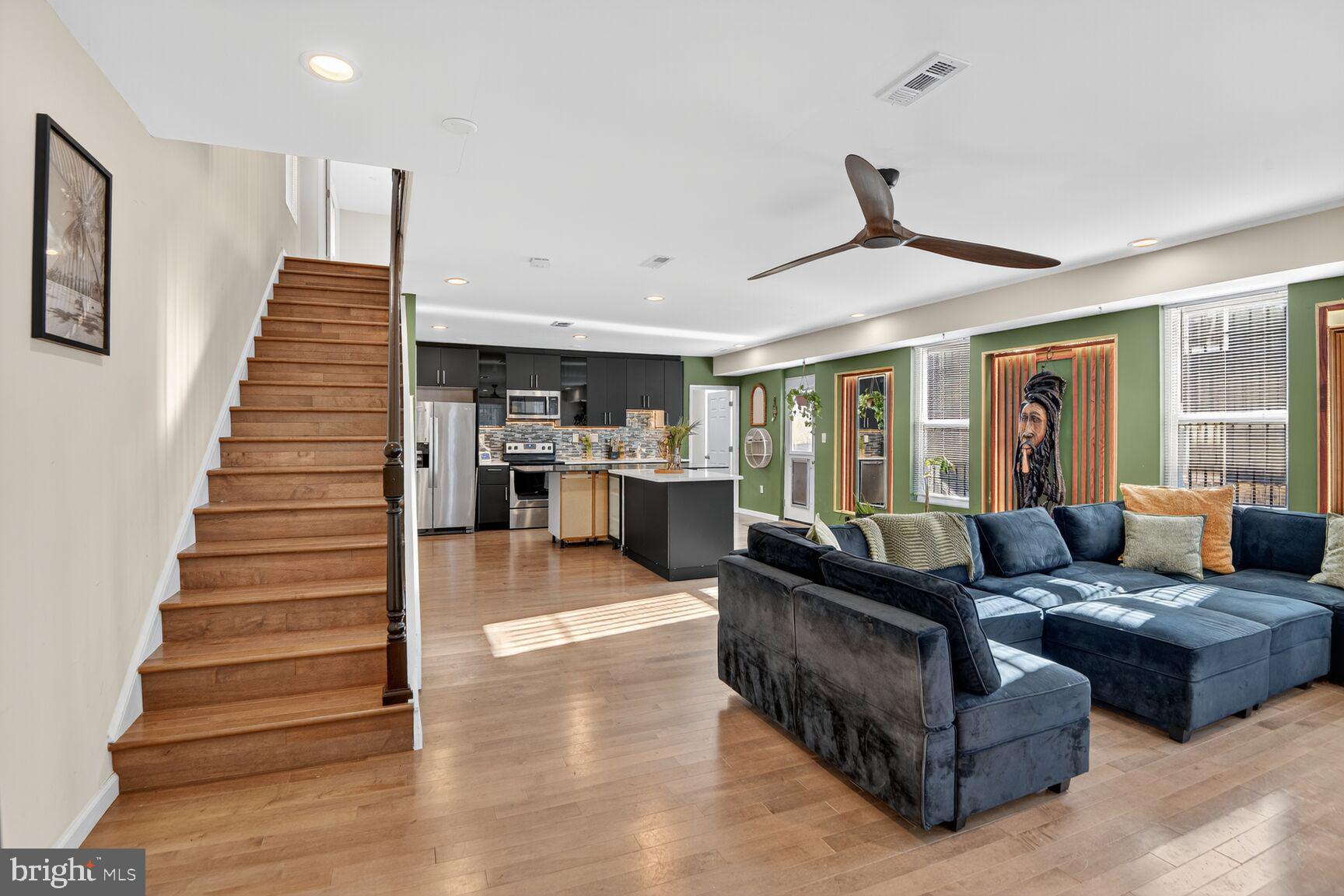 4321 MINNESOTA AVENUE NE