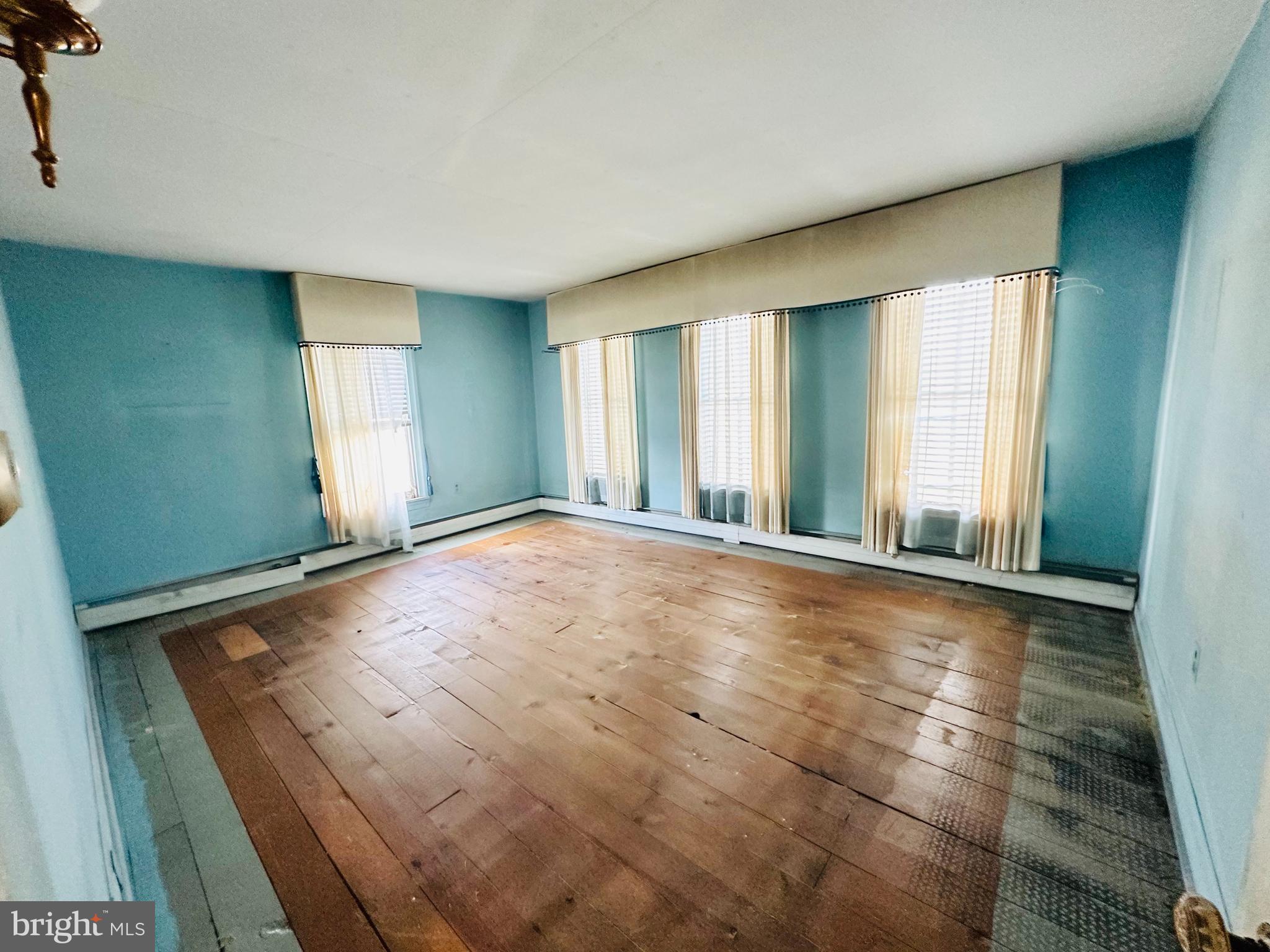 DILLSBURG BORO - Residential