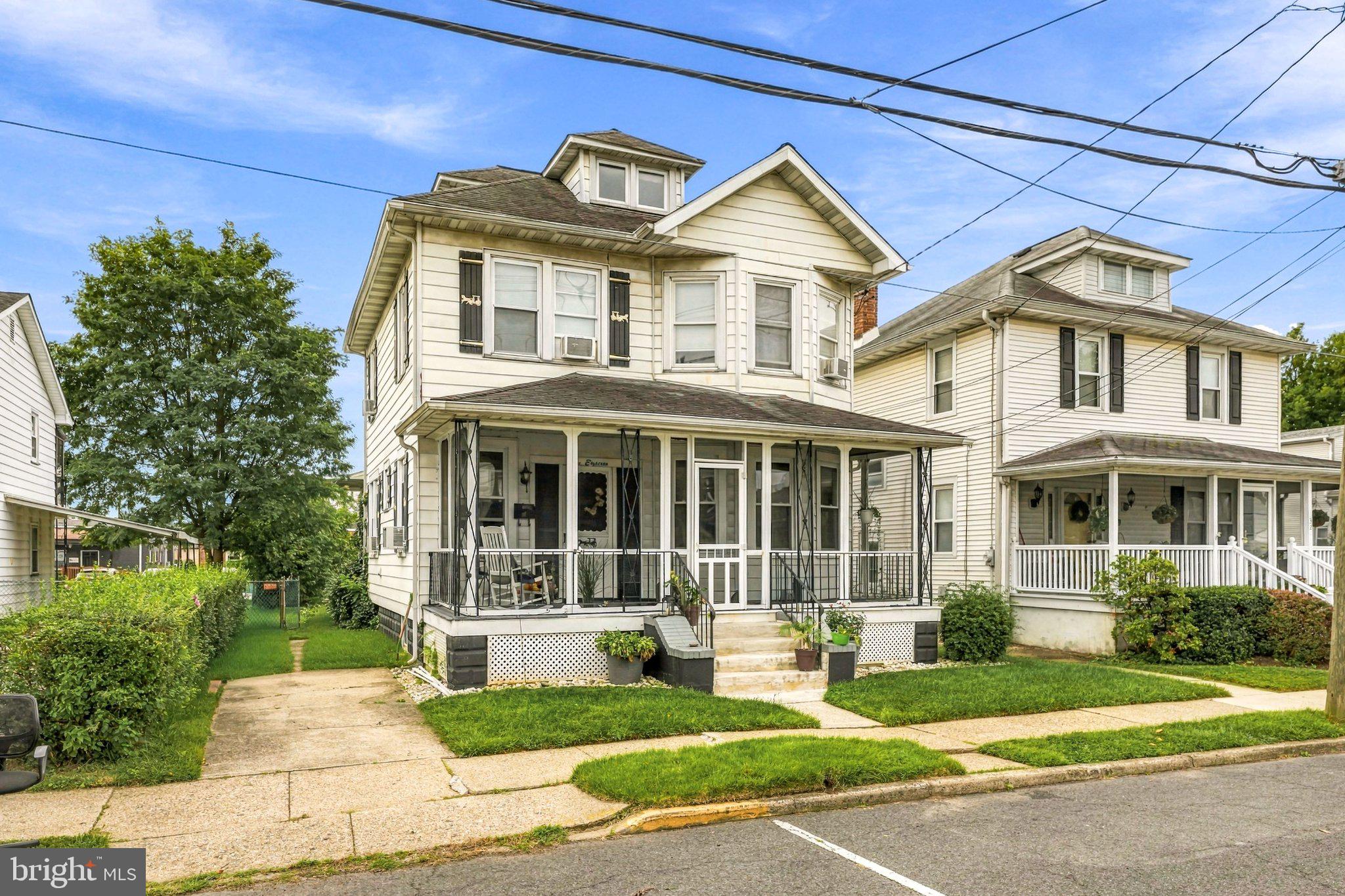 318 CONOVER STREET