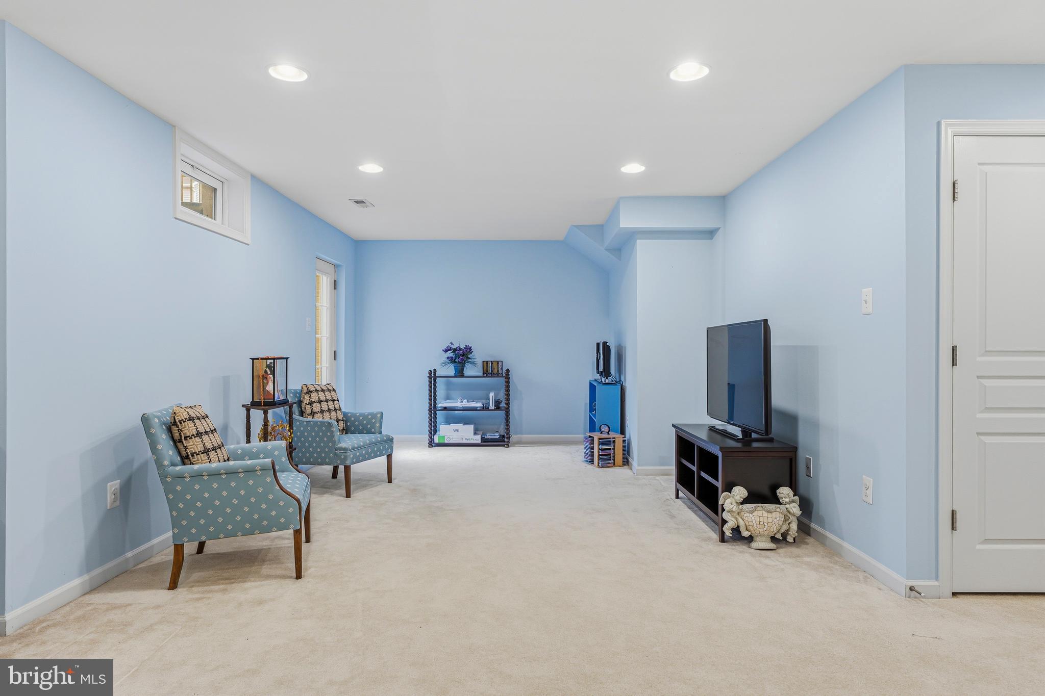 PERRY MEADOWS - Residential