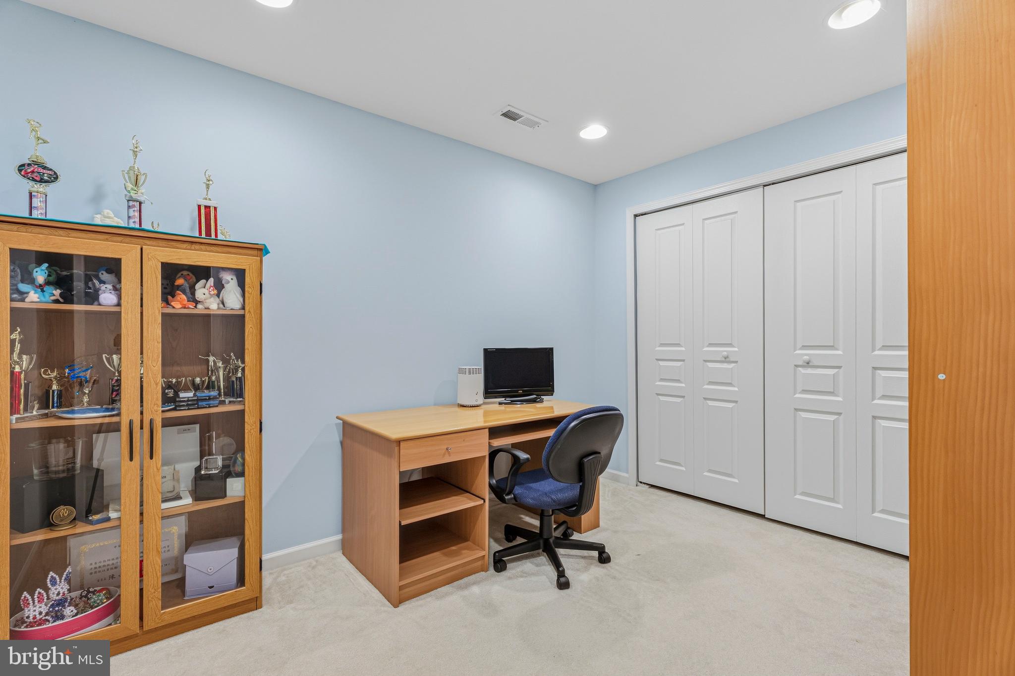 PERRY MEADOWS - Residential