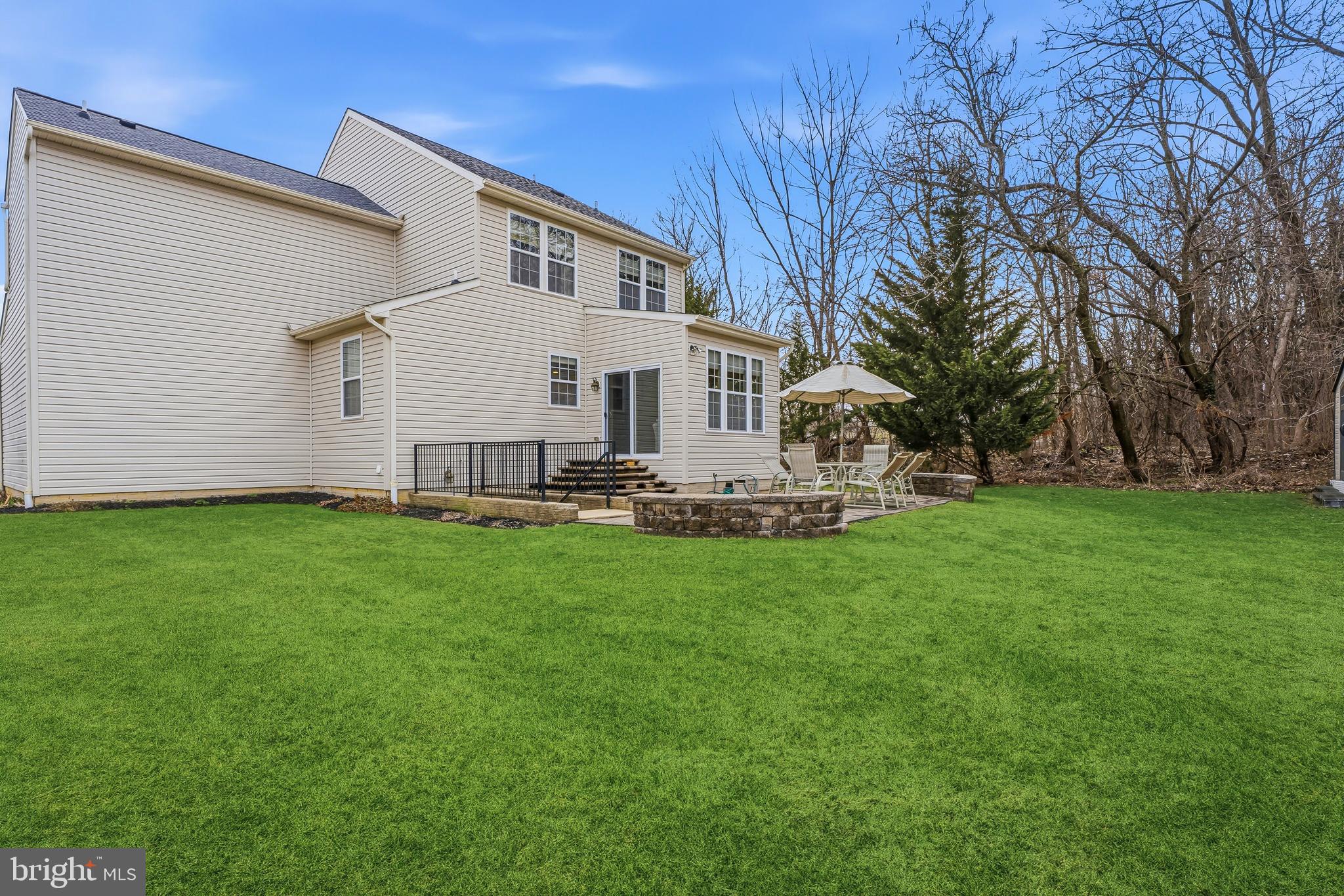 PERRY MEADOWS - Residential