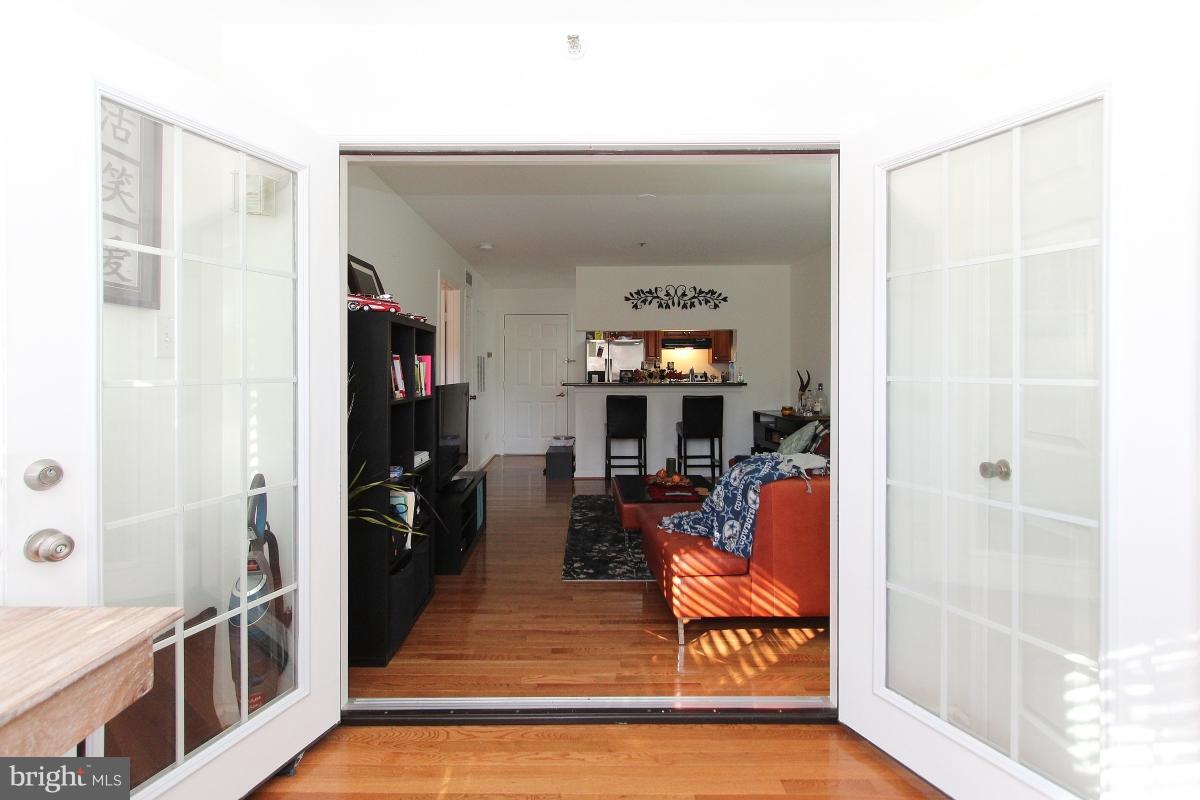 POINTE AT PARK CENTER - Residential