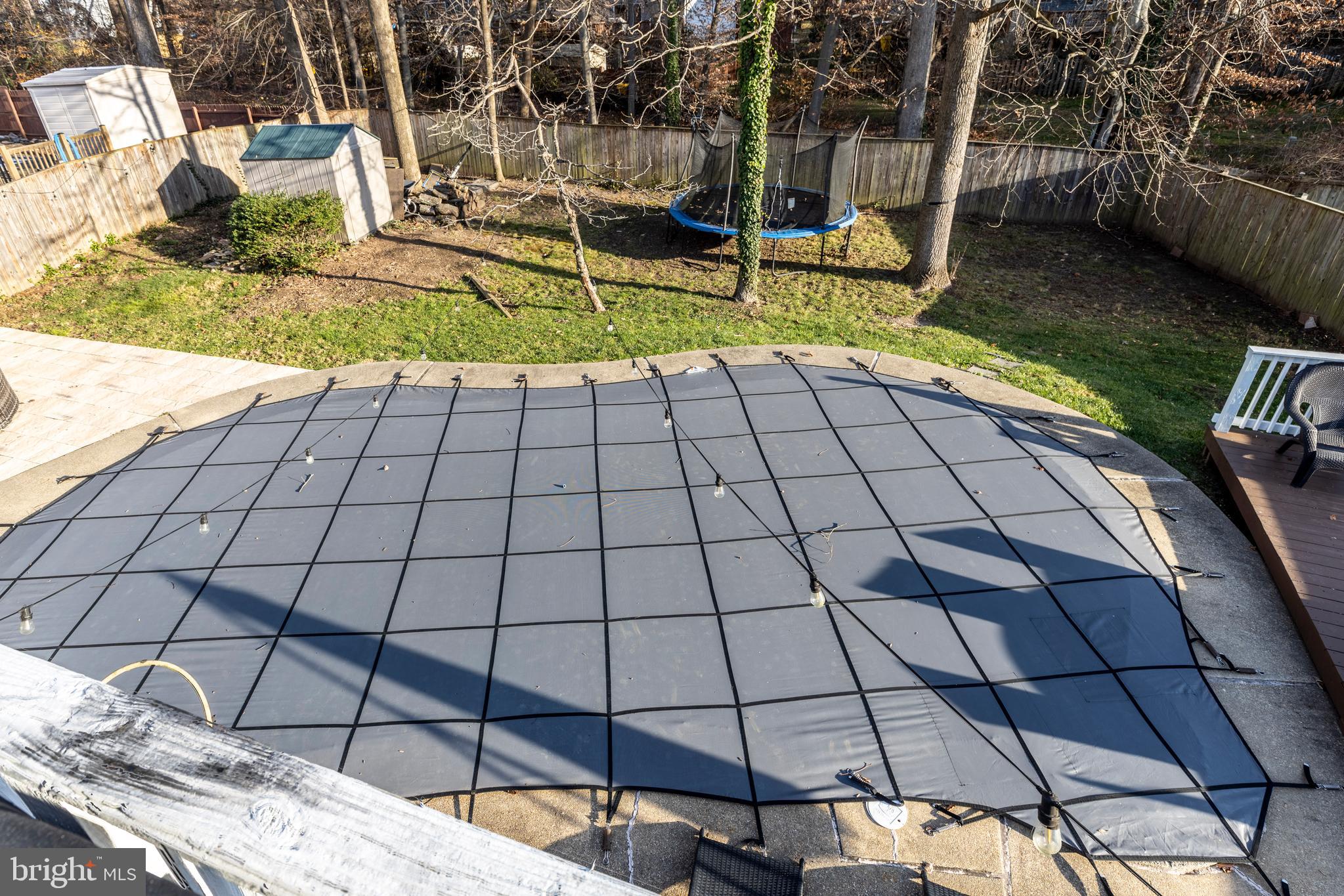 CROFTON MEADOWS - Residential